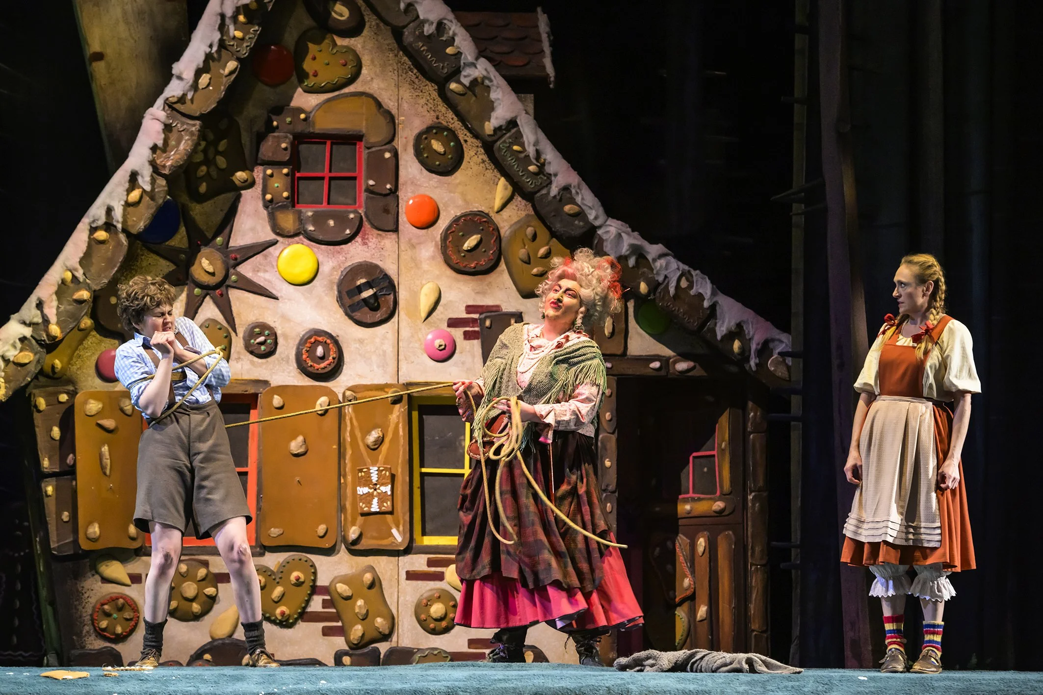 © STAATSOPER HANNOVER / BETTINA STÖSS