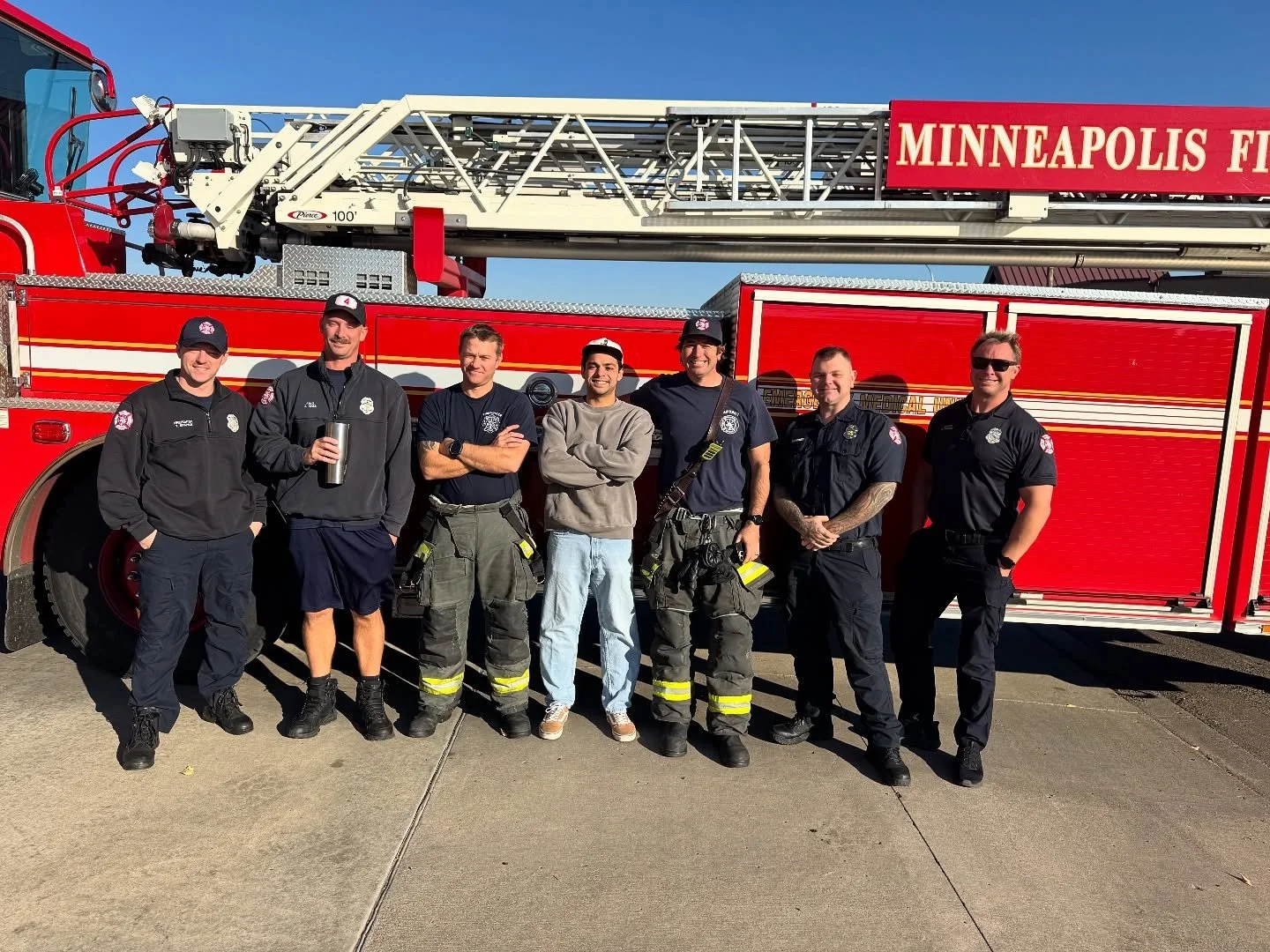 Stoked to fuel up some of our local heroes this morning🤝🌯 🚒 Thanks to @minneapolisfire Station No. 4 for the order and all your hard work 💪🔥

#breakfastburrito #breakfast #brunch #lakeminnetonka #minnesota #minneapolis #minnetonka #burrito #food