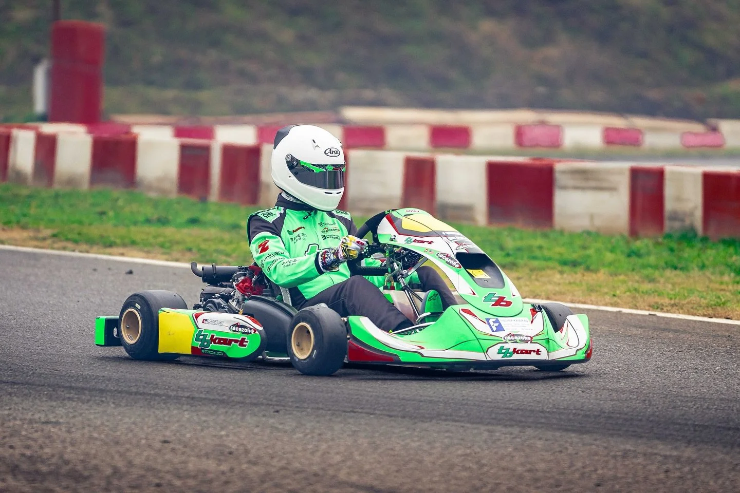 More Franciacorta pics from @shivanath_66 @snmedia.ch 📸

Can&rsquo;t wait for RMC Round 1 in 2 weeks 🤩

@kajwolf26 @sirozambra @rotaxswitzerland @auto_sport_schweiz_suisse #karting #rotaxmax #franciacorta #motorsport #racing