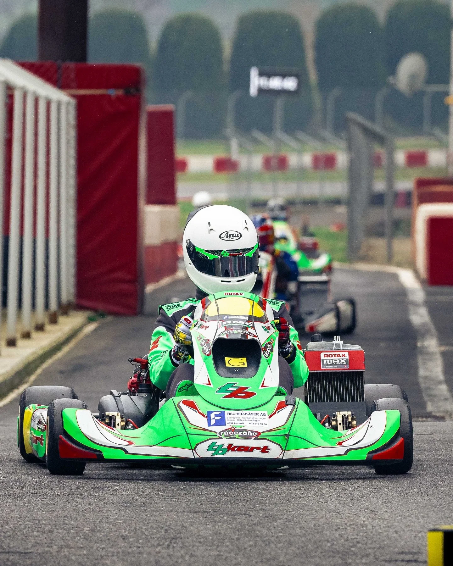 Testing in Franciacorta 🇮🇹🌧️ (📸🧑&zwj;🍳 @snmedia.ch )

Nice preparation for RMC1, was great driving with @sirozambra and @kajwolf26 🤝💨

@shivanath_66 @racezone.ch #karting #motorsport #franciacorta #rotaxmaxchallenge #tbkart #rotaxdd2