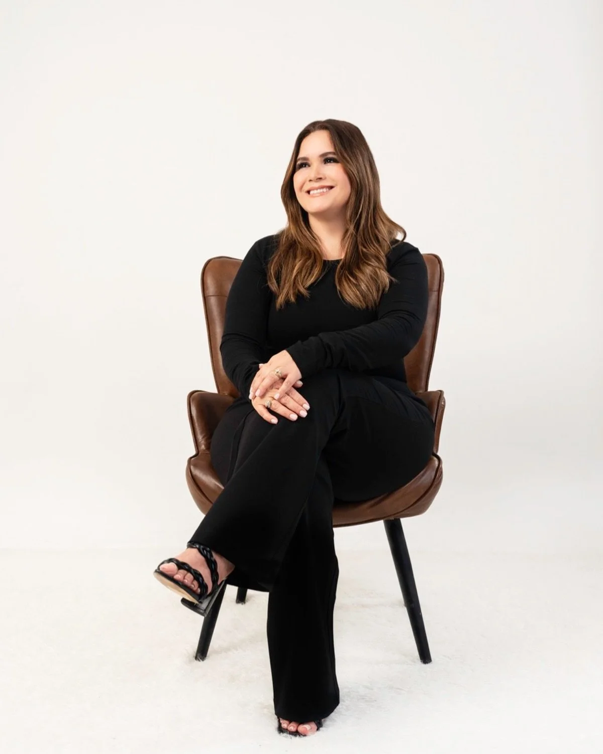 El af&aacute;n no fue hecho para vivir en tu coraz&oacute;n.
Hoy entr&eacute;gale a Dios eso que te preocupa, lo que te pesa y te roba la paz.
Cuando sueltas el control, Dios obra.

&ldquo;Echen sobre &Eacute;l toda ansiedad, porque &Eacute;l tiene c