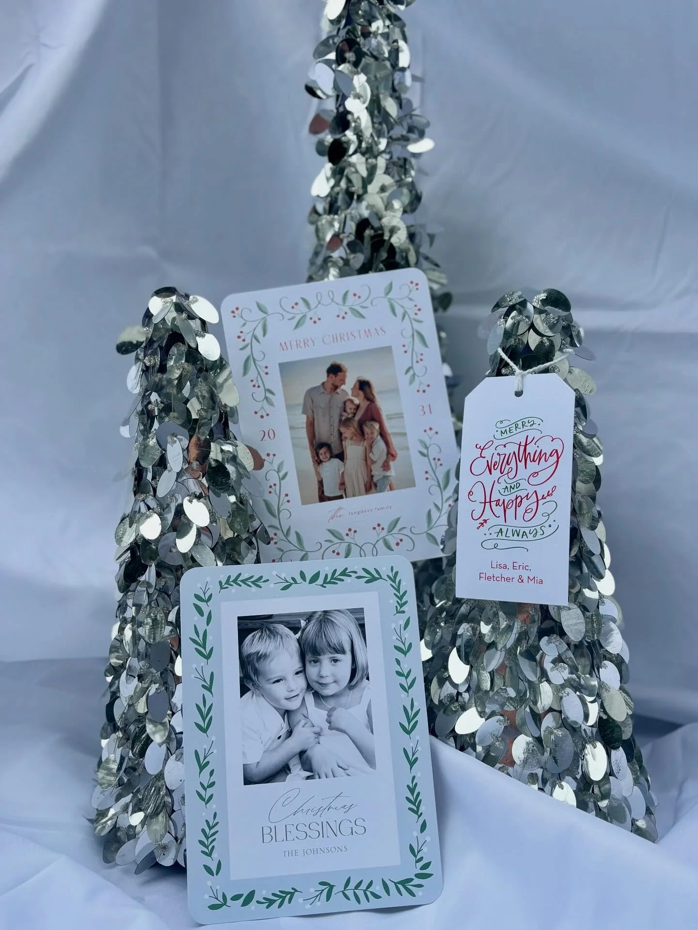 Our favorite season has arrived! 🎄 We&rsquo;re officially taking orders for custom holiday cards, invitations, and tags! We&rsquo;ve got your holiday cheer covered ✨ Drop us a note! 💌