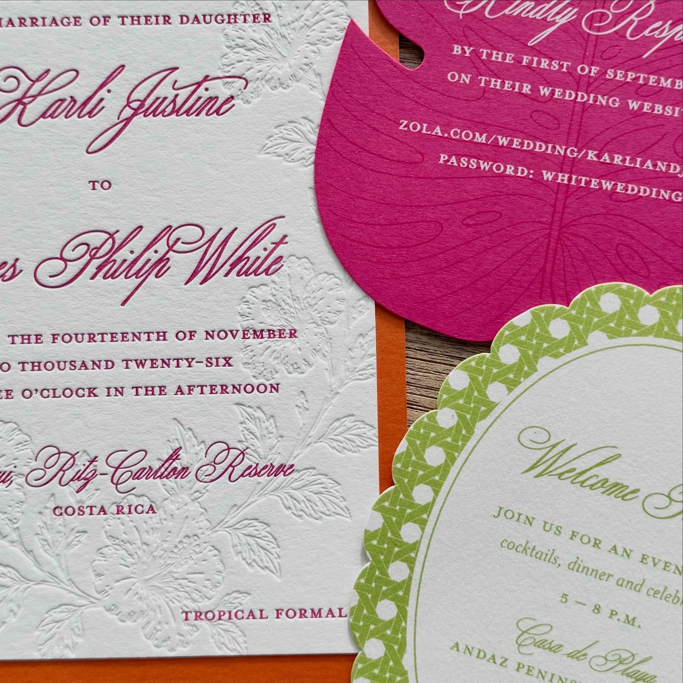 Details, details, details!!!! 

#letterpressprint #destinationwedding #weddinginvitationsuite #tropicalwedding