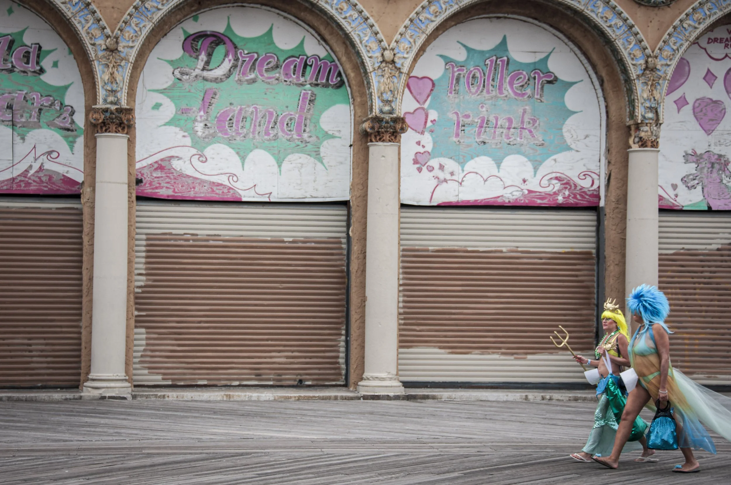 mermaidparade2011-2437-4.jpg