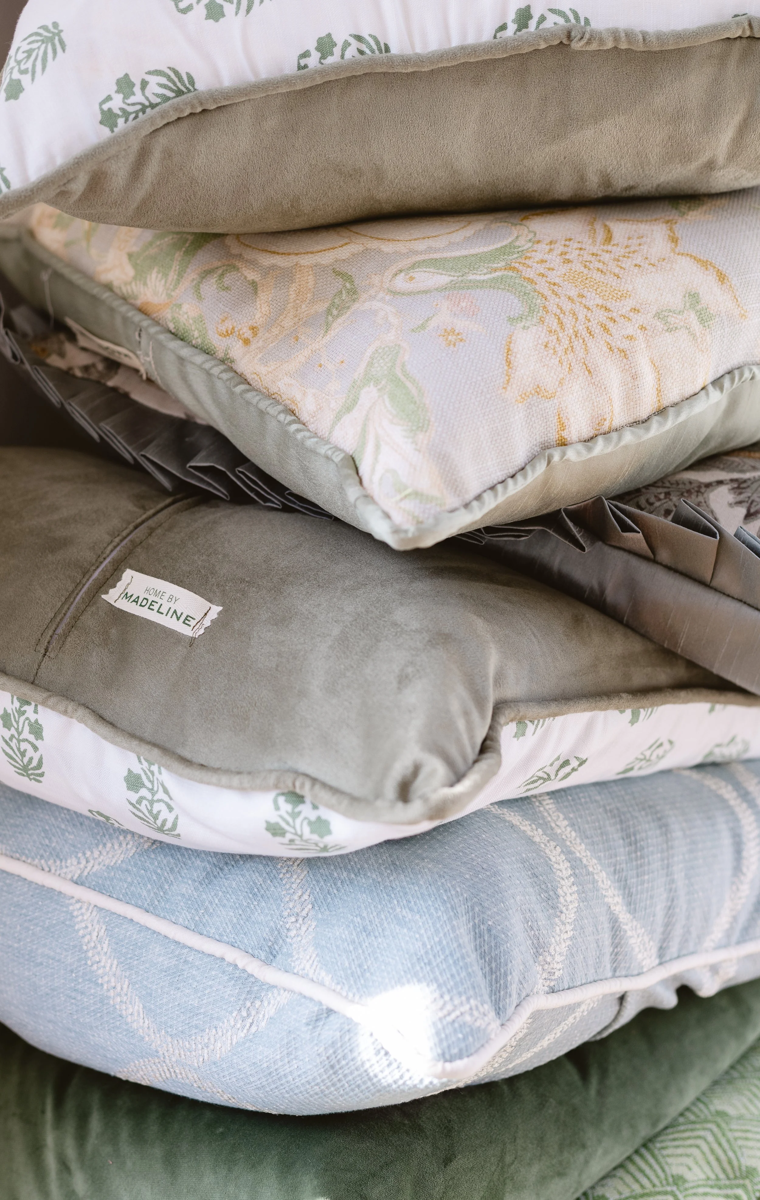 Custom Pillows for Sale in Savannah, GA