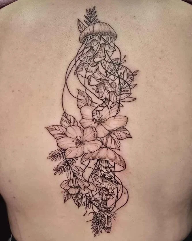 @dream_makers_ink has a last minute opening tomorrow (7/16) at 1pm! Send me a message to snag this spot!
#tattoos #ohiotattooshops #tattooartist #art #bodyart #tattoowork #shoplocal #tattooer #ohiotattooer #enbytattooer #womenwhotattoo #womanowned