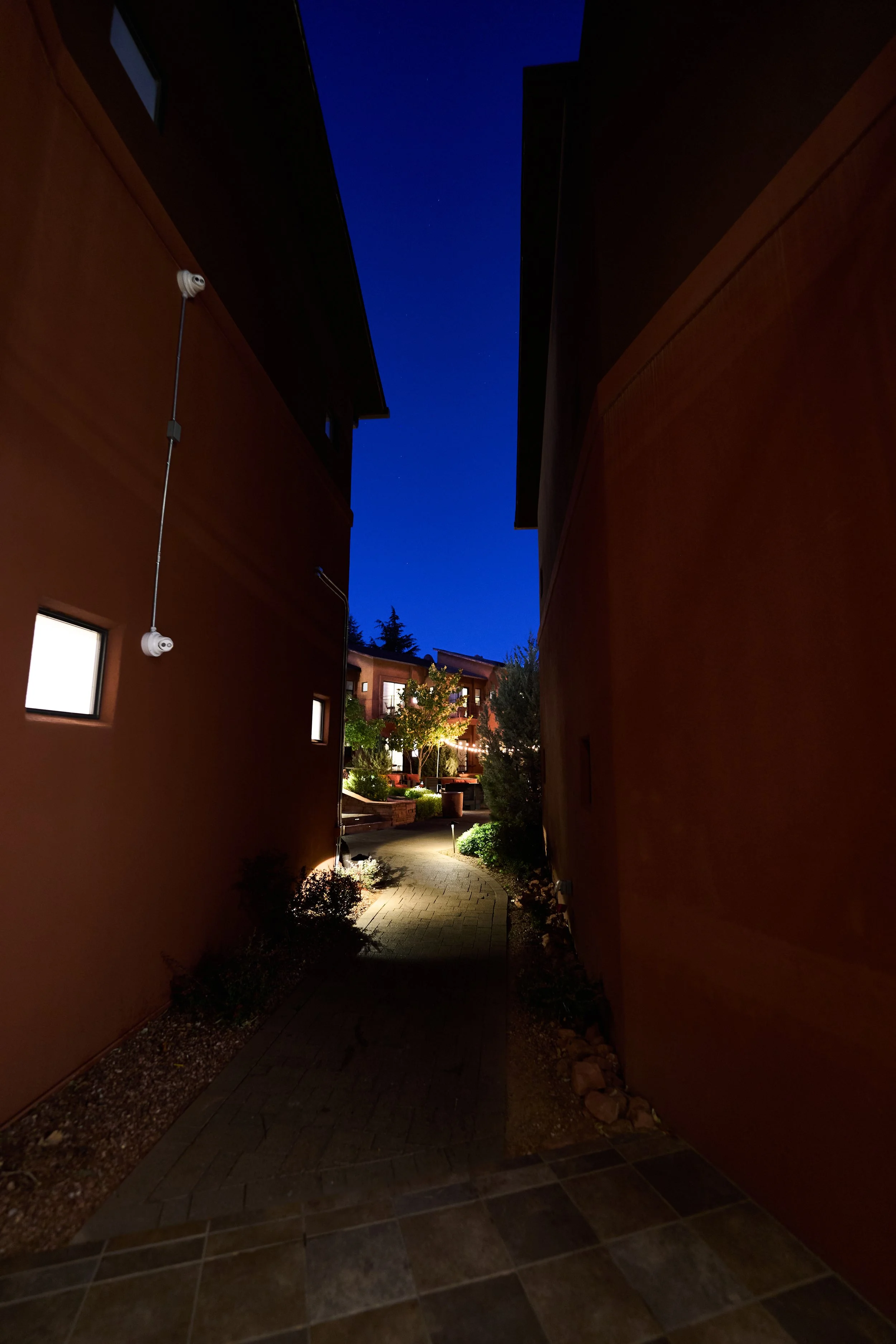 Amara Resort & Spa in the heart of Sedona, our serene stay surrounded by red rock views and Uptown’s vibrant charm.
