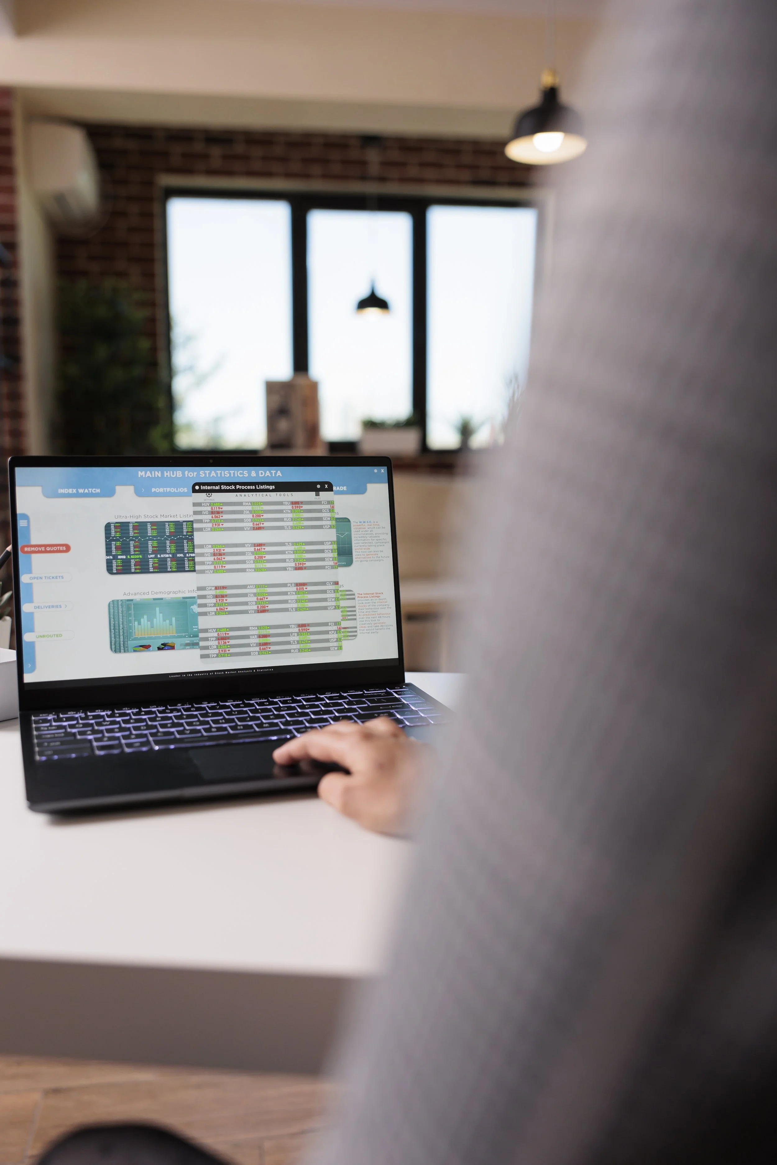 Real estate transaction workflow dashboard showing inspection, appraisal, financing, and closing milestones with deadline tracking and client updates.