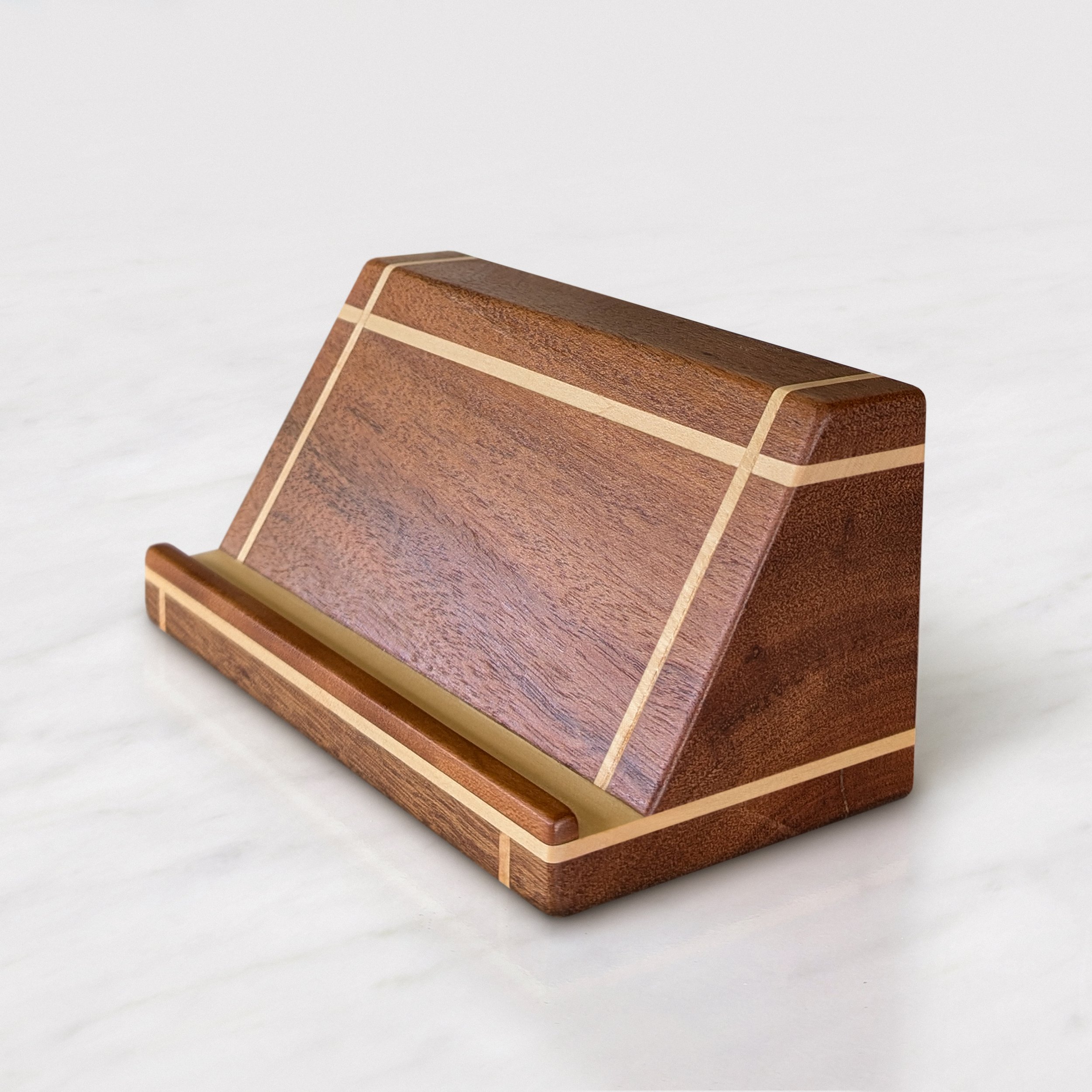 Phone Stand C3.jpg