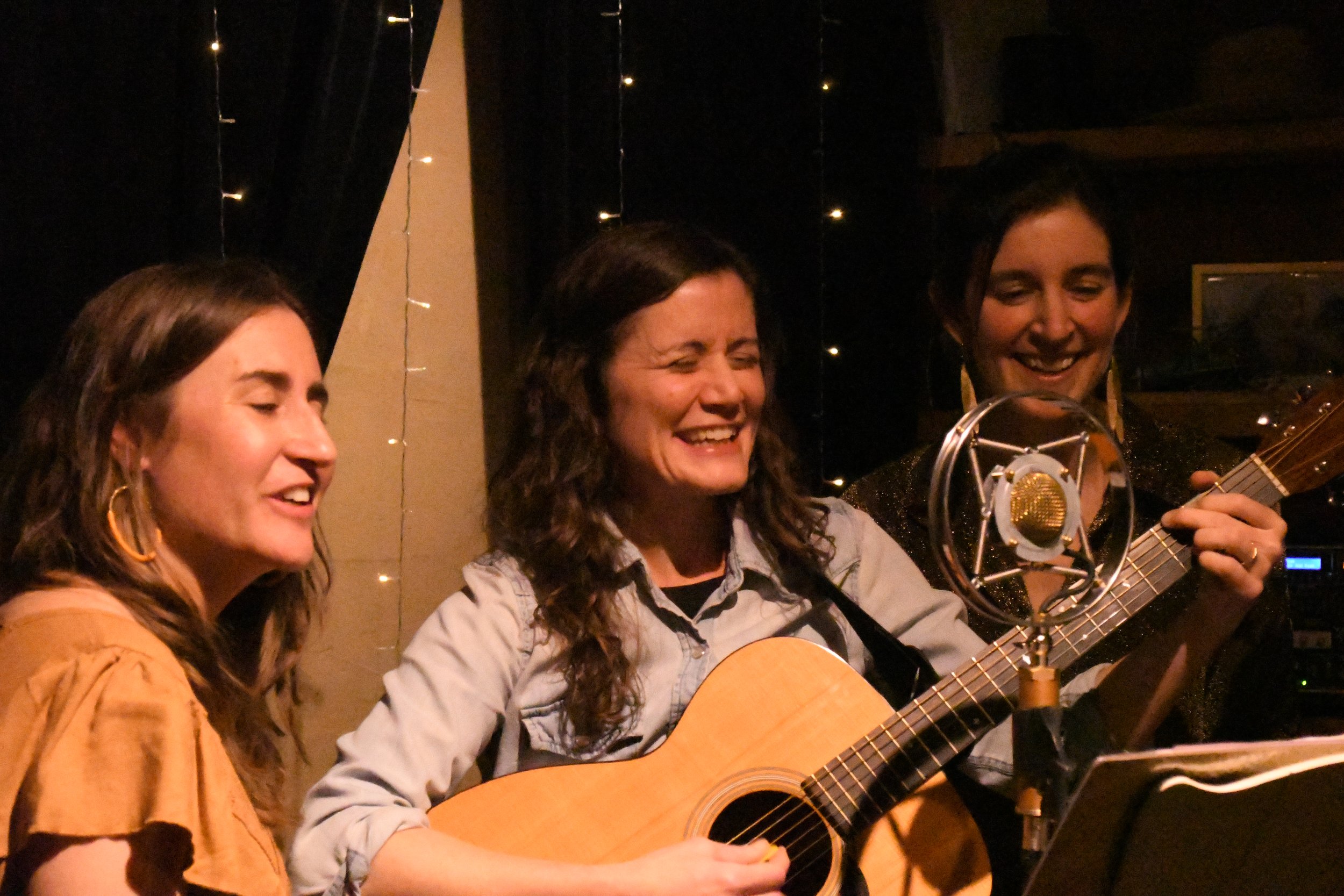 music in the parlor: the bits