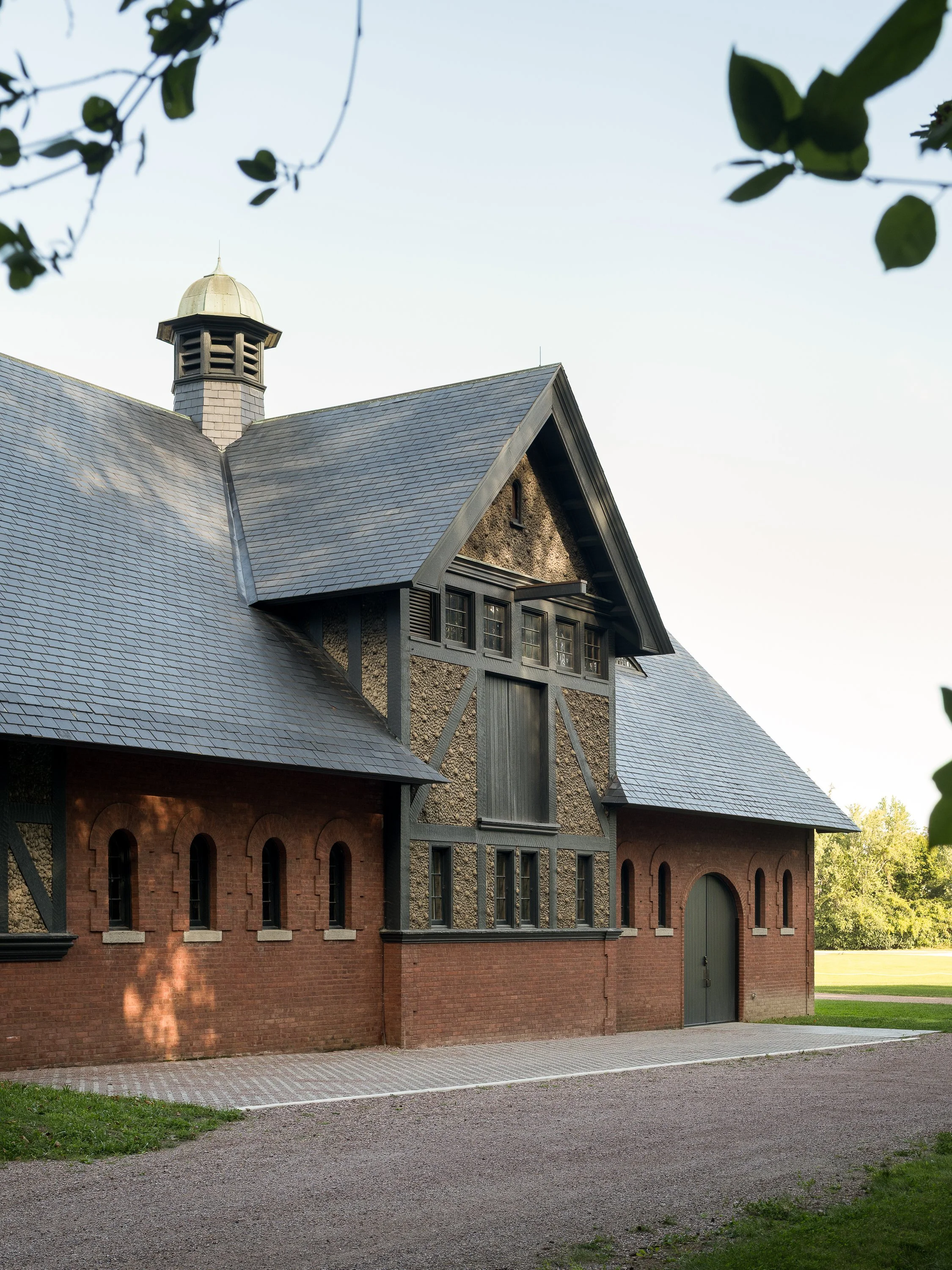 CoachBarn-RyanBentPhotography-8.jpg