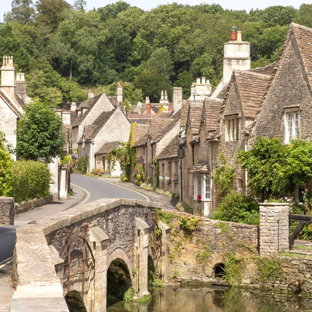 cotswolds.webp