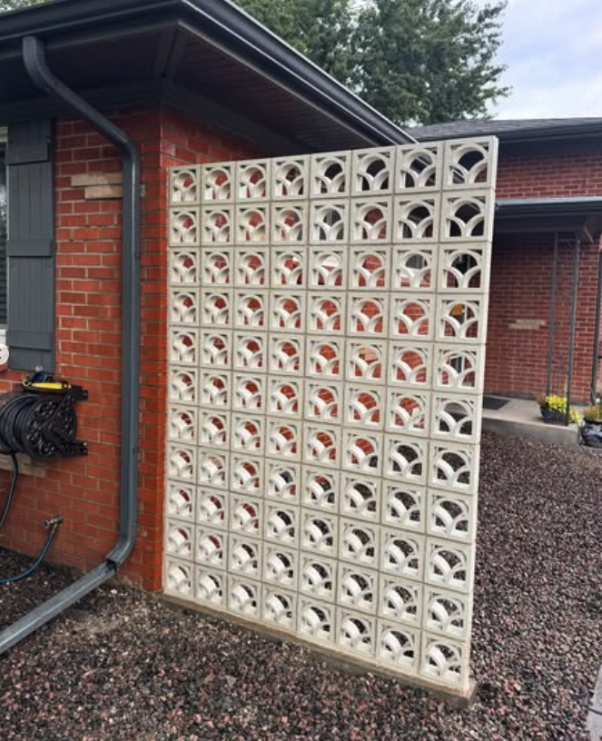 Beeze Block Wall at Broomfield Home