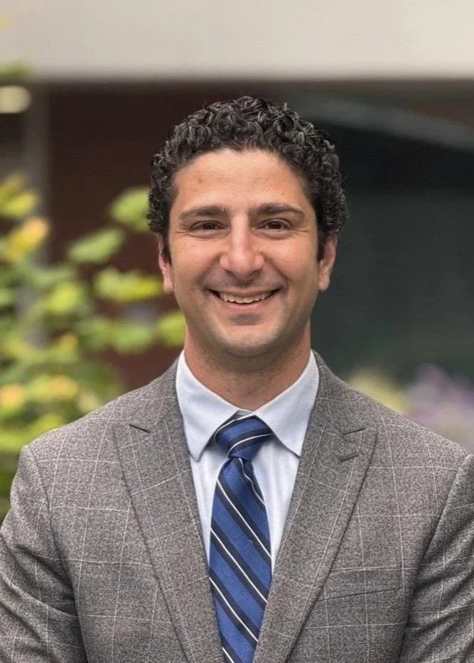 Dr. Fares is an internal medicine physician with over 17 years of experience.  He works as a primary care physician in Portland Oregon, He specializes in taking care of complex medical diagnoses and care of the elderly.