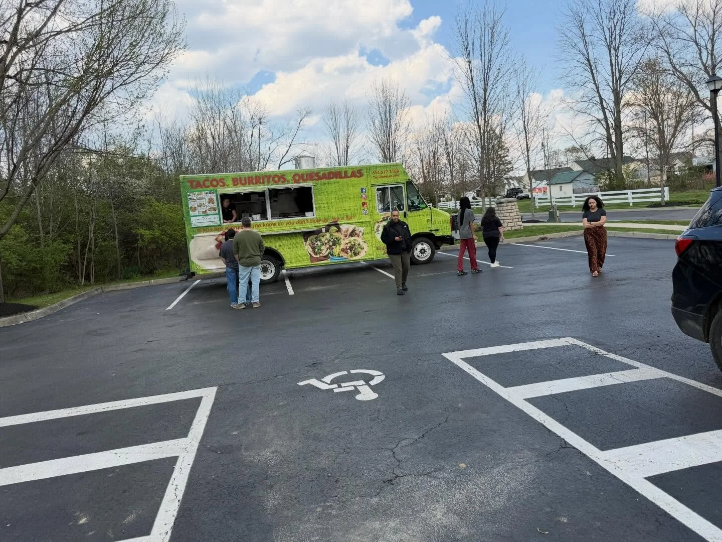 What a night! 🎉 The vibes were high, the laughs were loud, and that food truck did NOT disappoint 🔥🌮Thank you to everyone who came out and made tonight&rsquo;s resident event so much fun&mdash;we love bringing our community together like this! 💛 