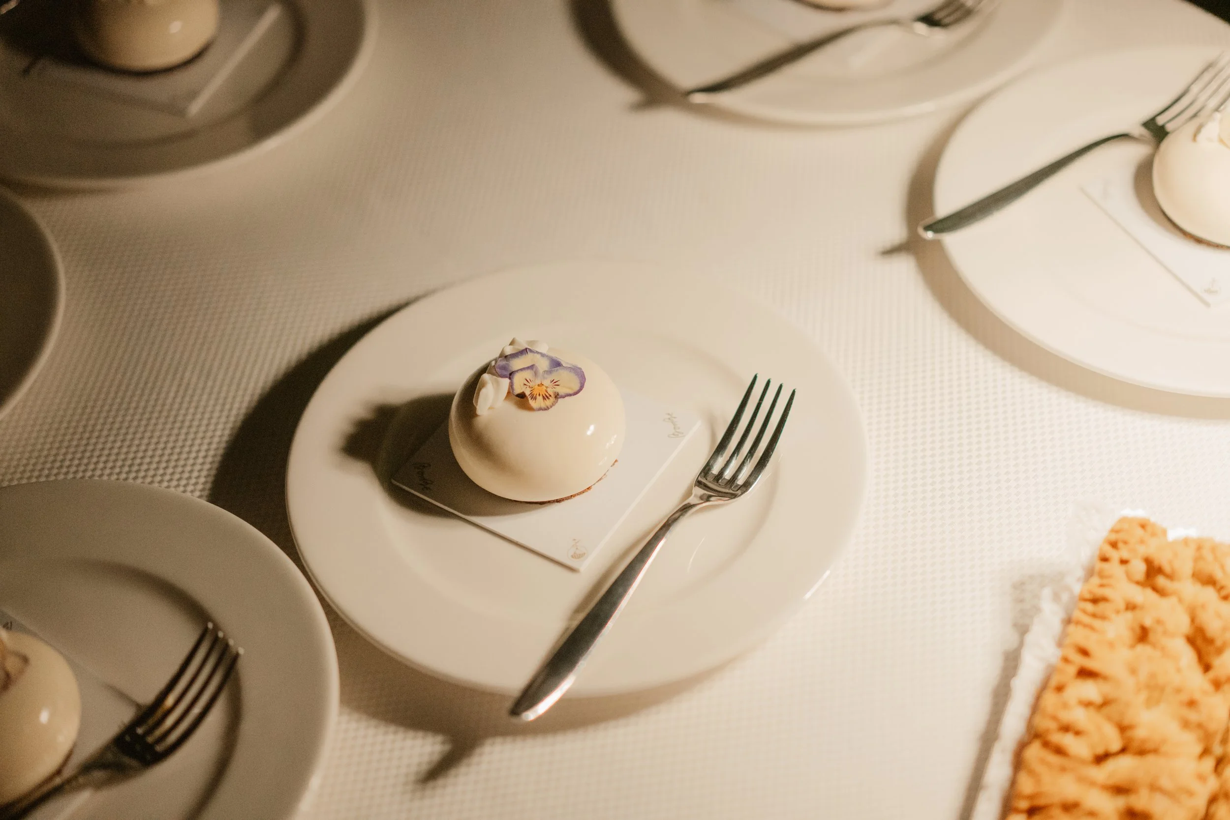 UN MATRIMONIO DA FAVOLA                         AL CASTELLO DI TASSARA