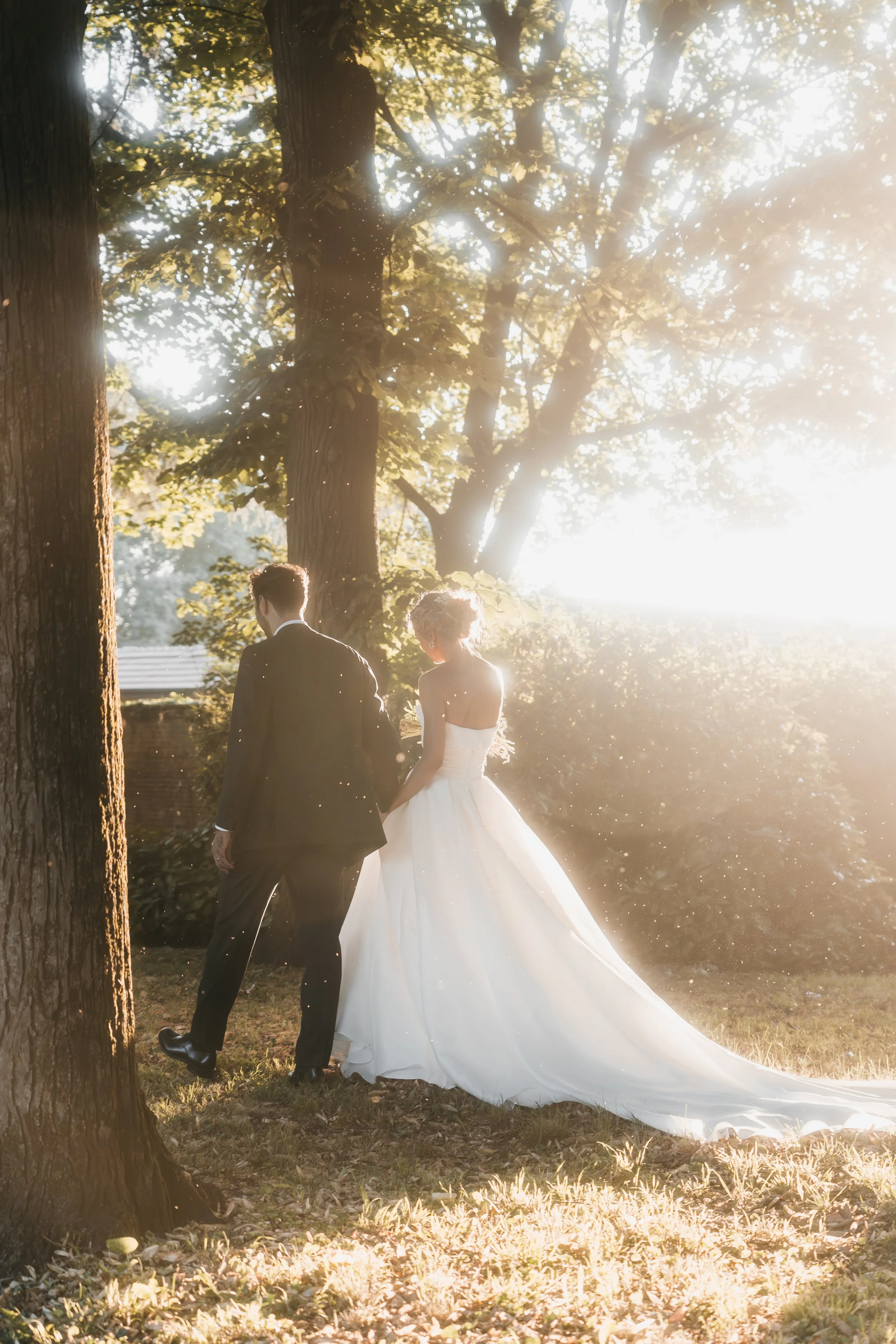 A MILANO PER AMORE.
Un matrimonio elegante tra la storica Chiesa di Santa Maria del Suffragio e Villa Scheibler.