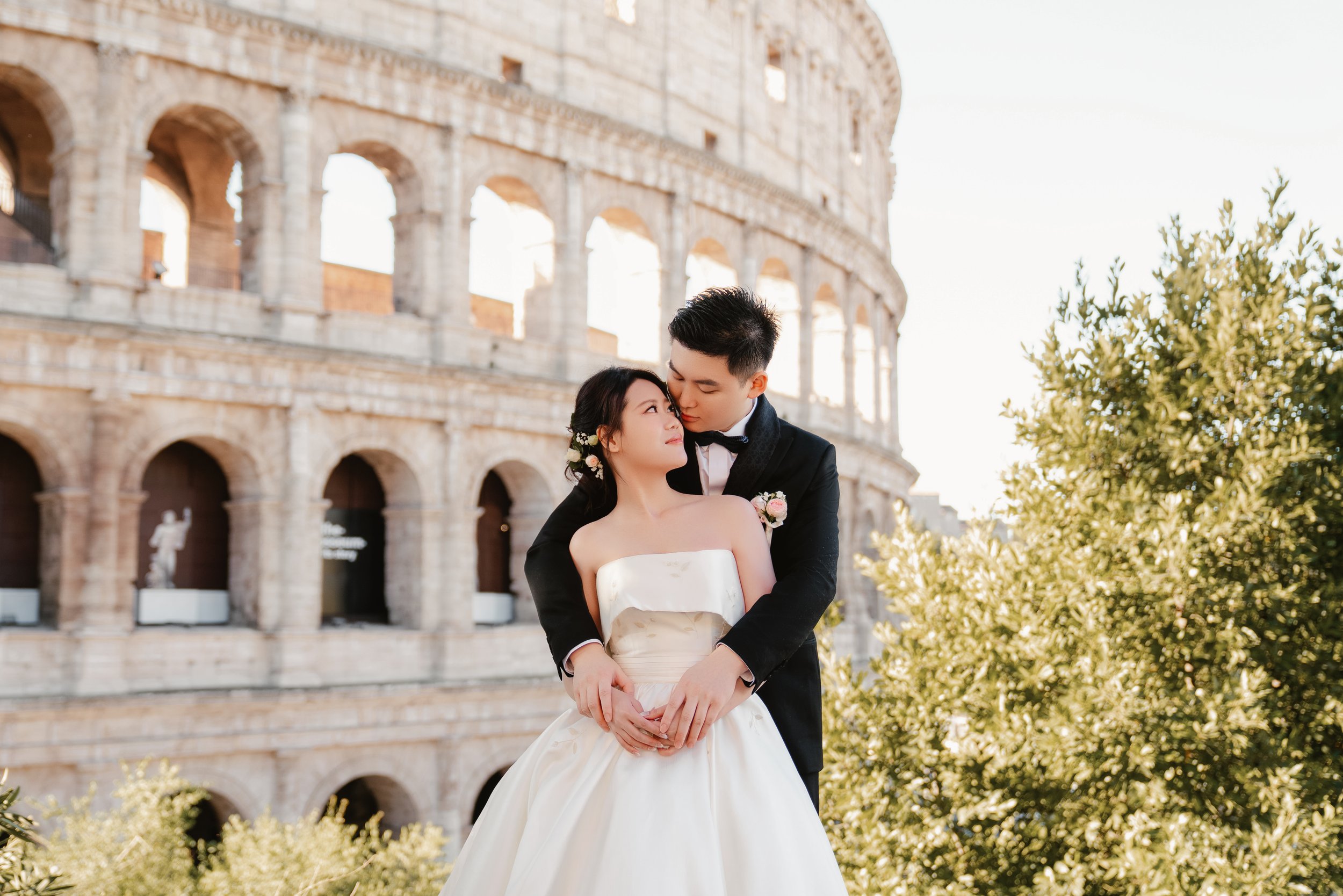AN INTIMATE ELOPEMENT IN ROME