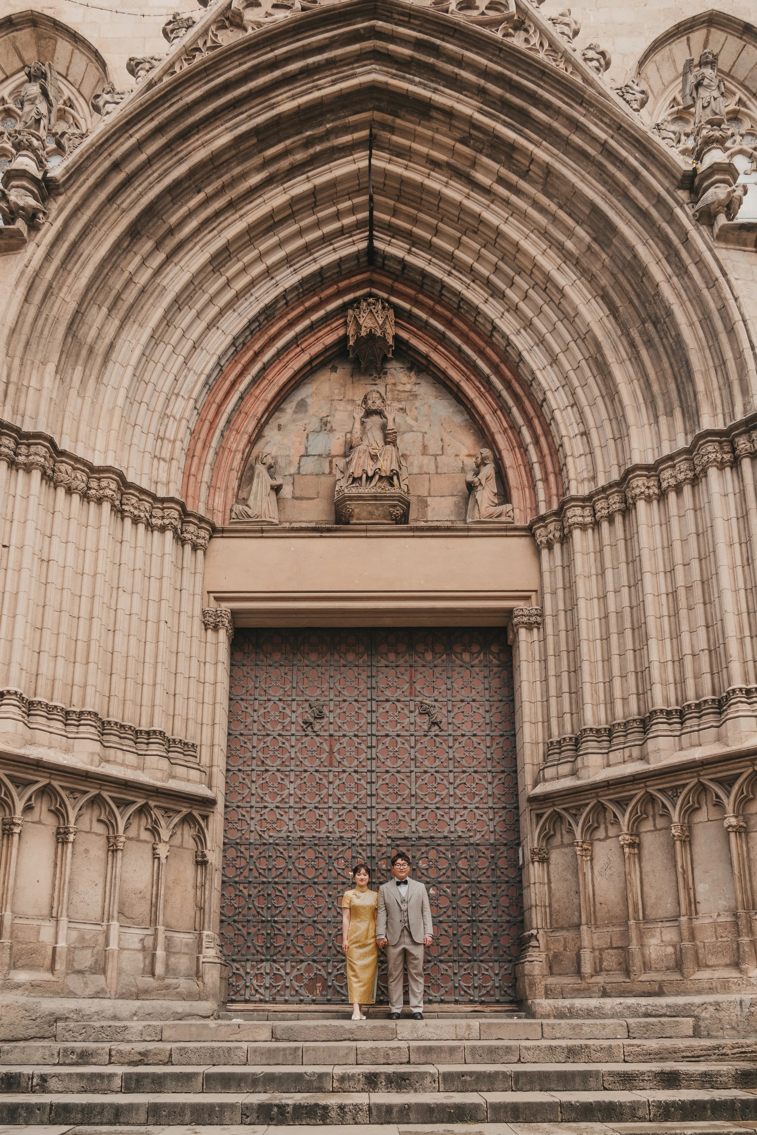 AN INTIMATE ELOPEMENT BETWEEN BLANES AND BARCELONA