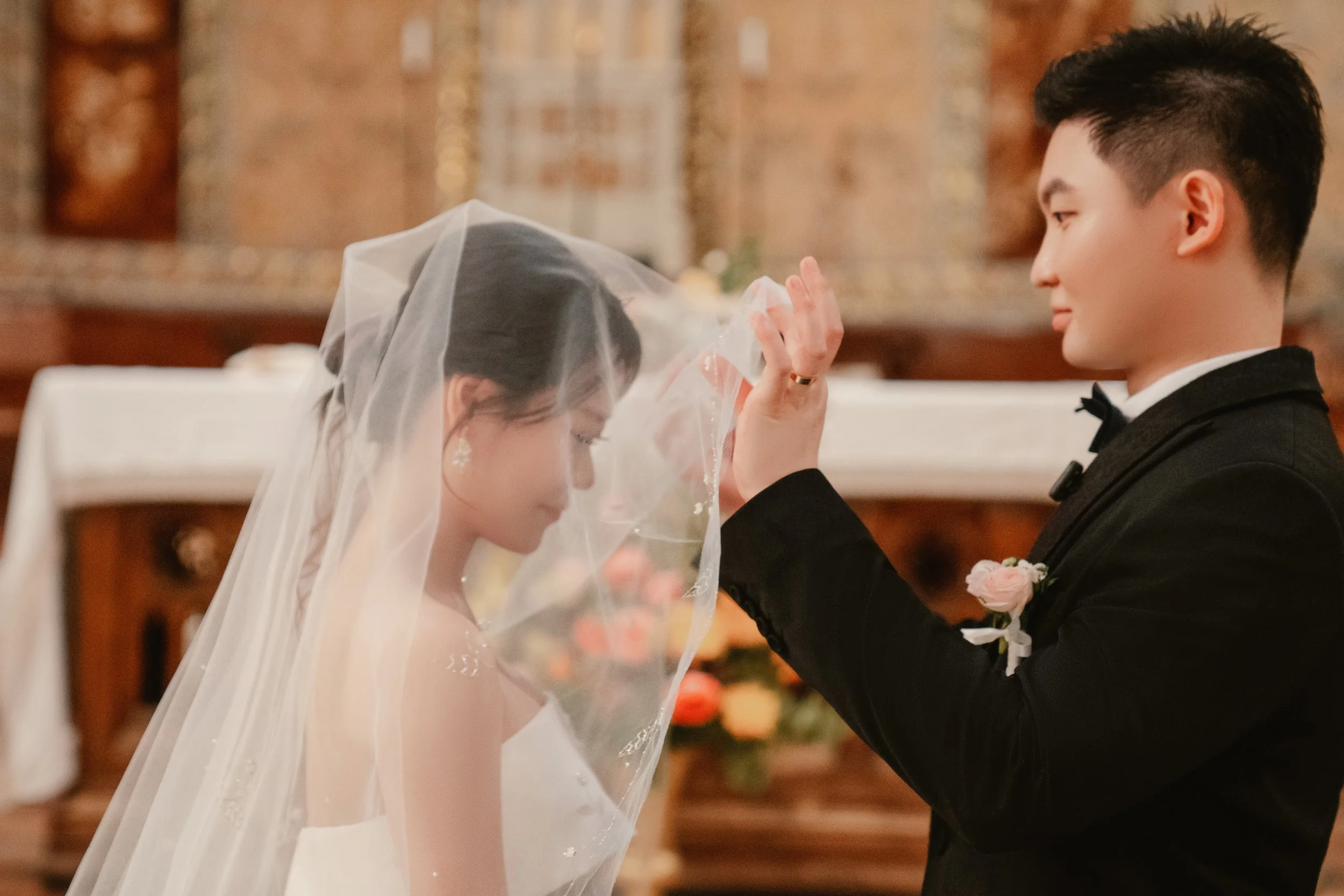 AN INTIMATE ELOPEMENT IN ROME