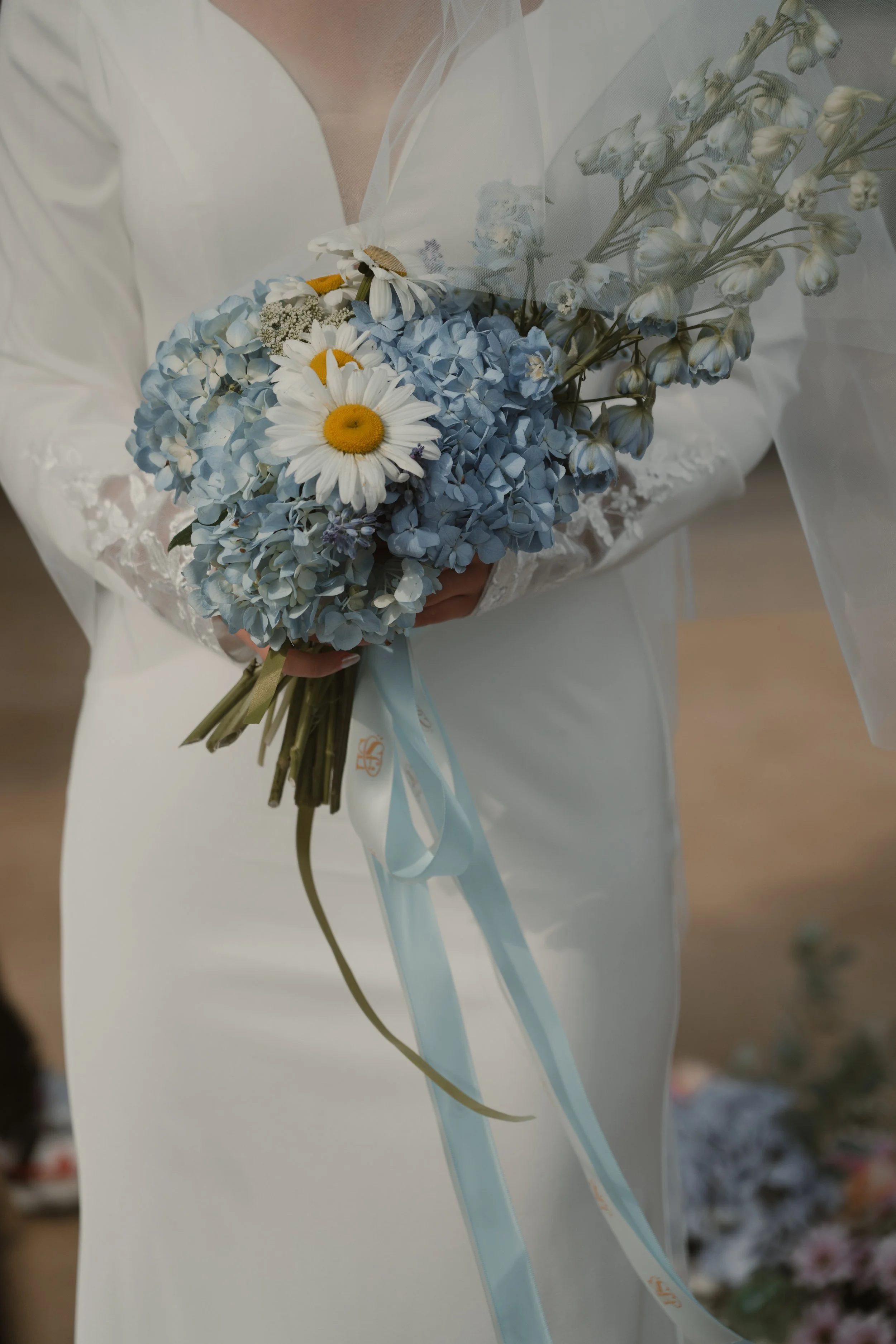 AN INTIMATE ELOPEMENT BETWEEN BLANES AND BARCELONA