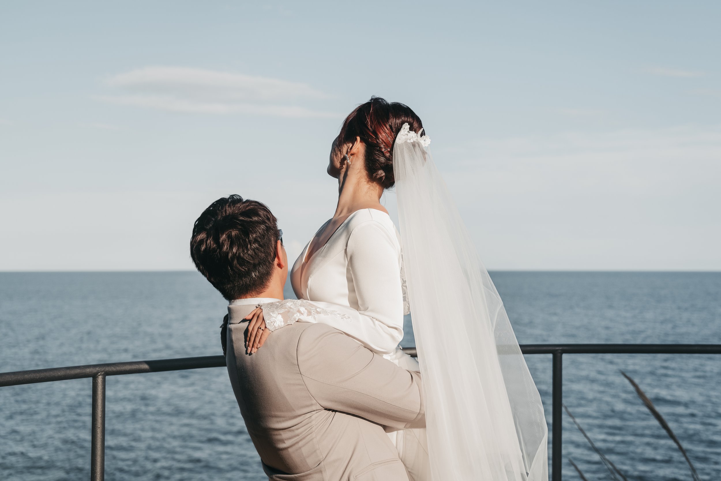 AN INTIMATE ELOPEMENT BETWEEN BLANES AND BARCELONA