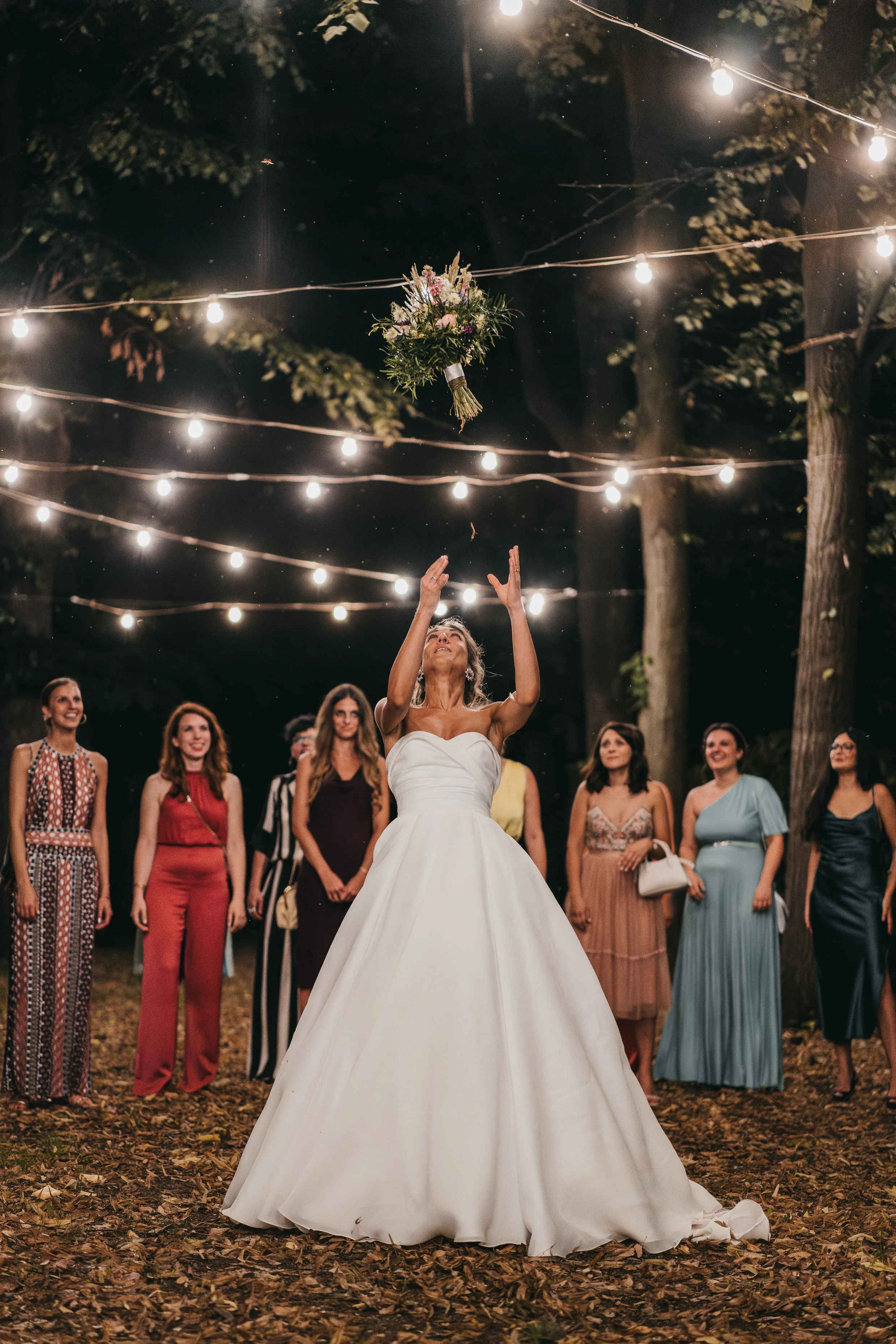 A MILANO PER AMORE.
Un matrimonio elegante tra la storica Chiesa di Santa Maria del Suffragio e Villa Scheibler.