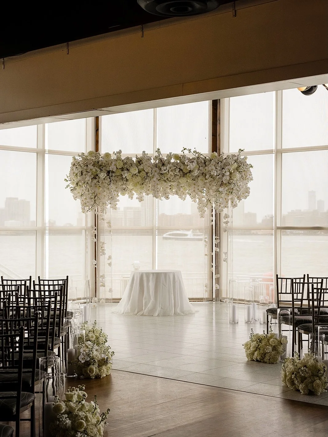 Welcome to J+A&rsquo;s gorgeous and bright ceremony at The Lighthouse!

Venue: The Lighthouse @thepiersixtycollection
Photographer: @kateedwardsweddings
Videographer: nstpictures
Hair: @hairbyhalli
Makeup: bylaura.ann
Entertainment: @hanklanemusic, @
