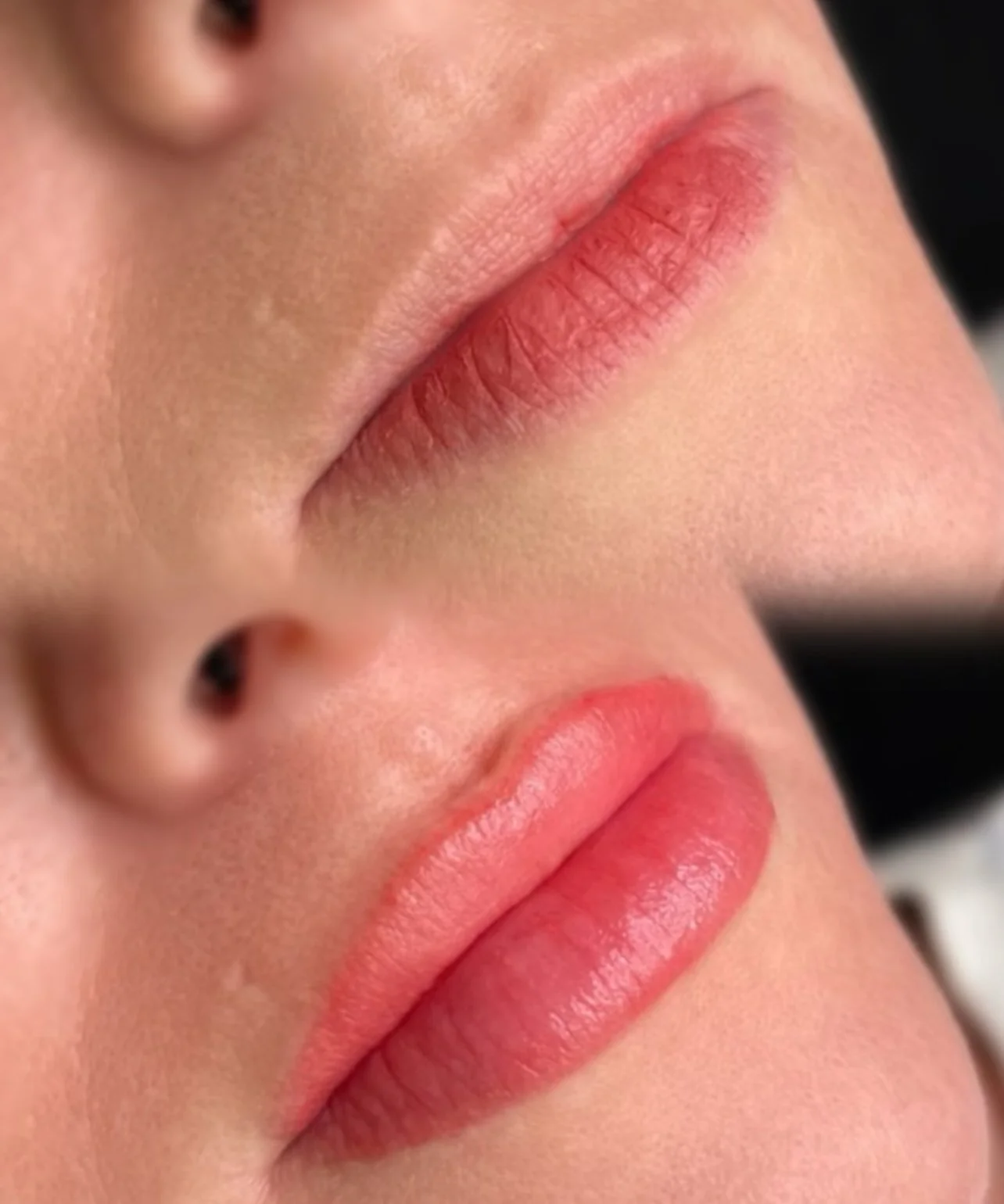 Permanent Lip Blush