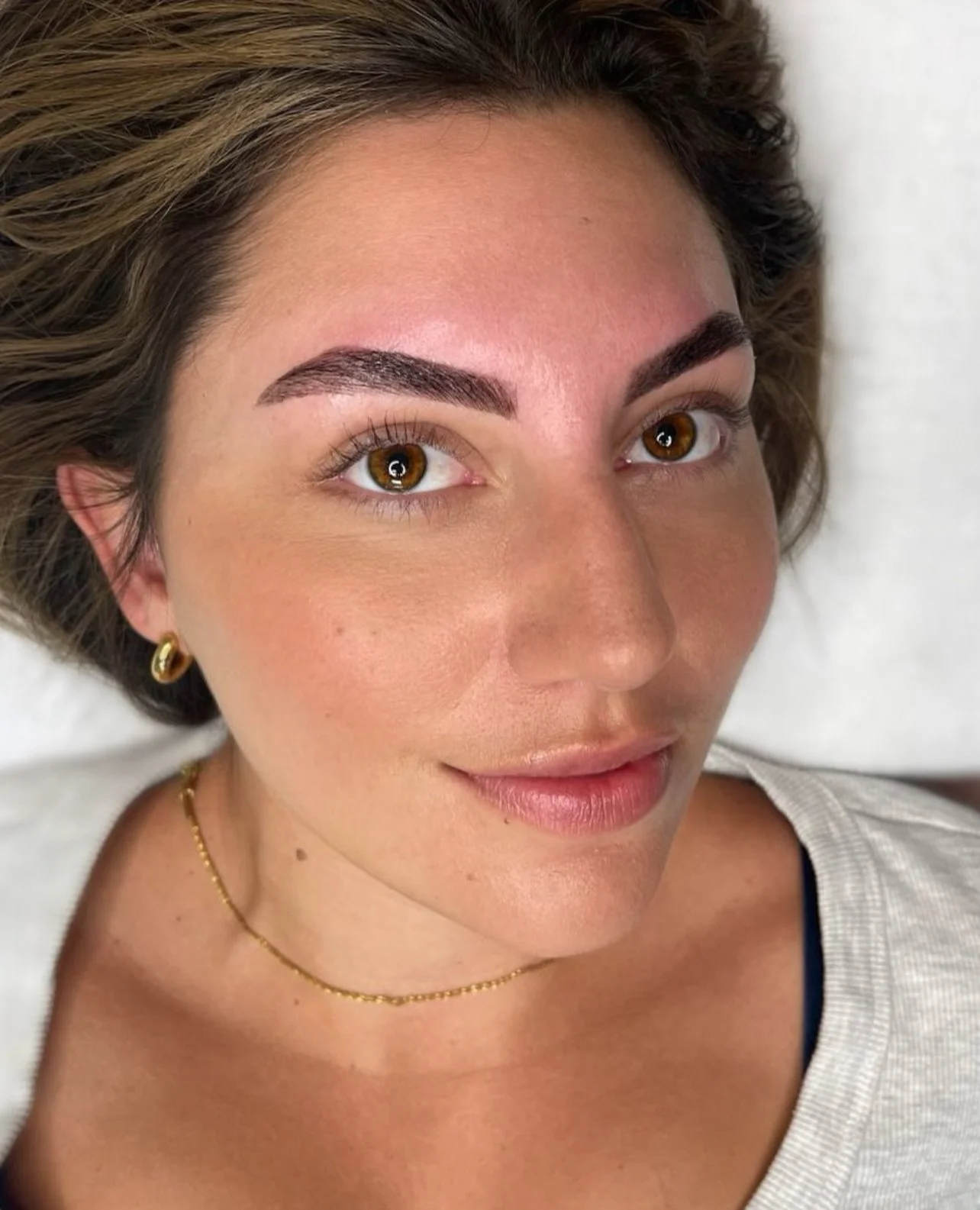 Brow Shape & Tint