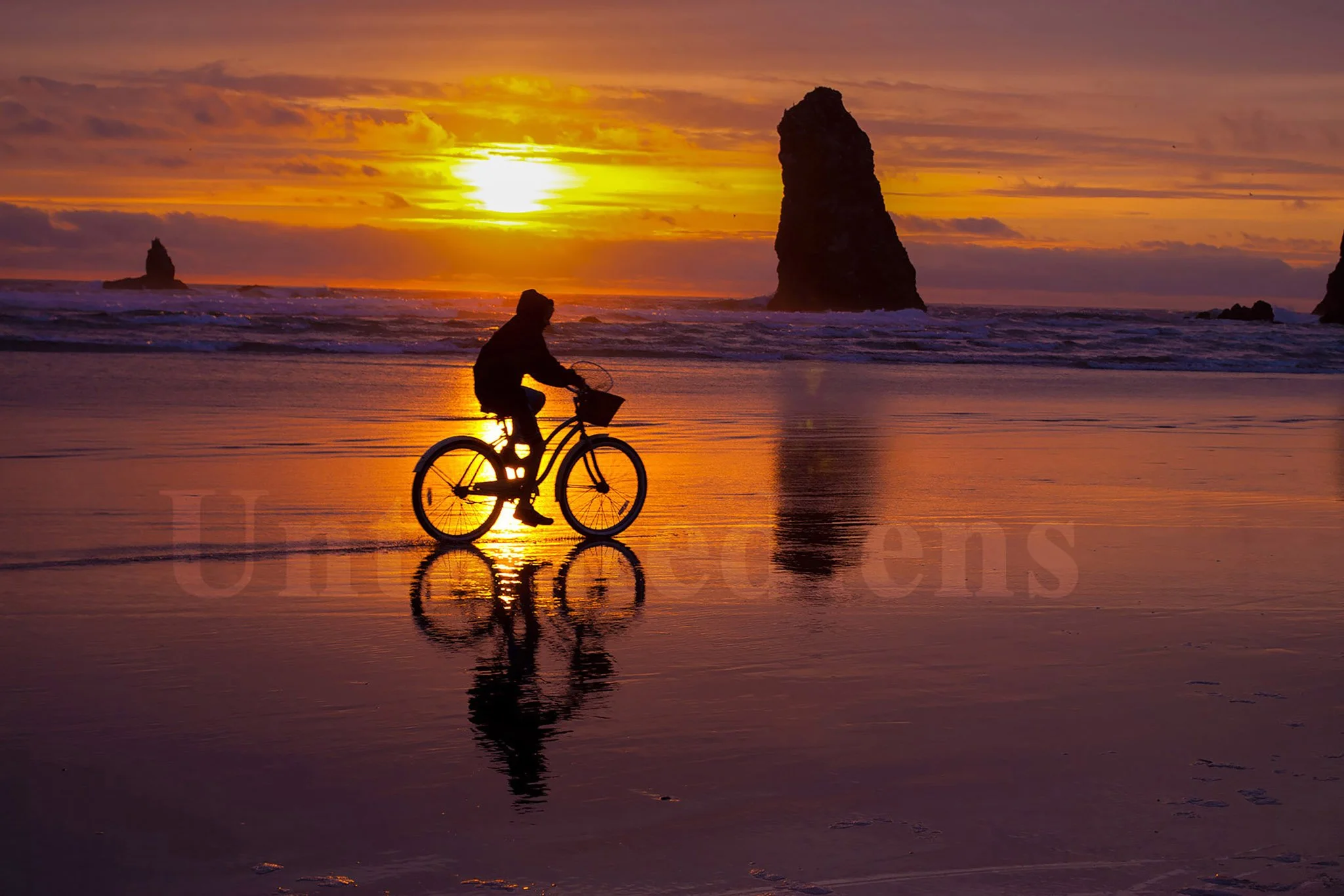 Golden Passage
Cannon Beach