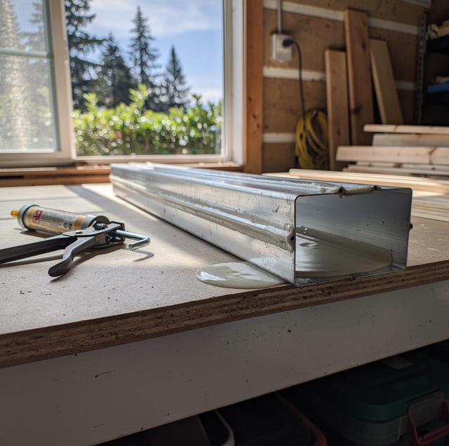 Seamless Gutters vs Sectional: Which Actually Holds Up?