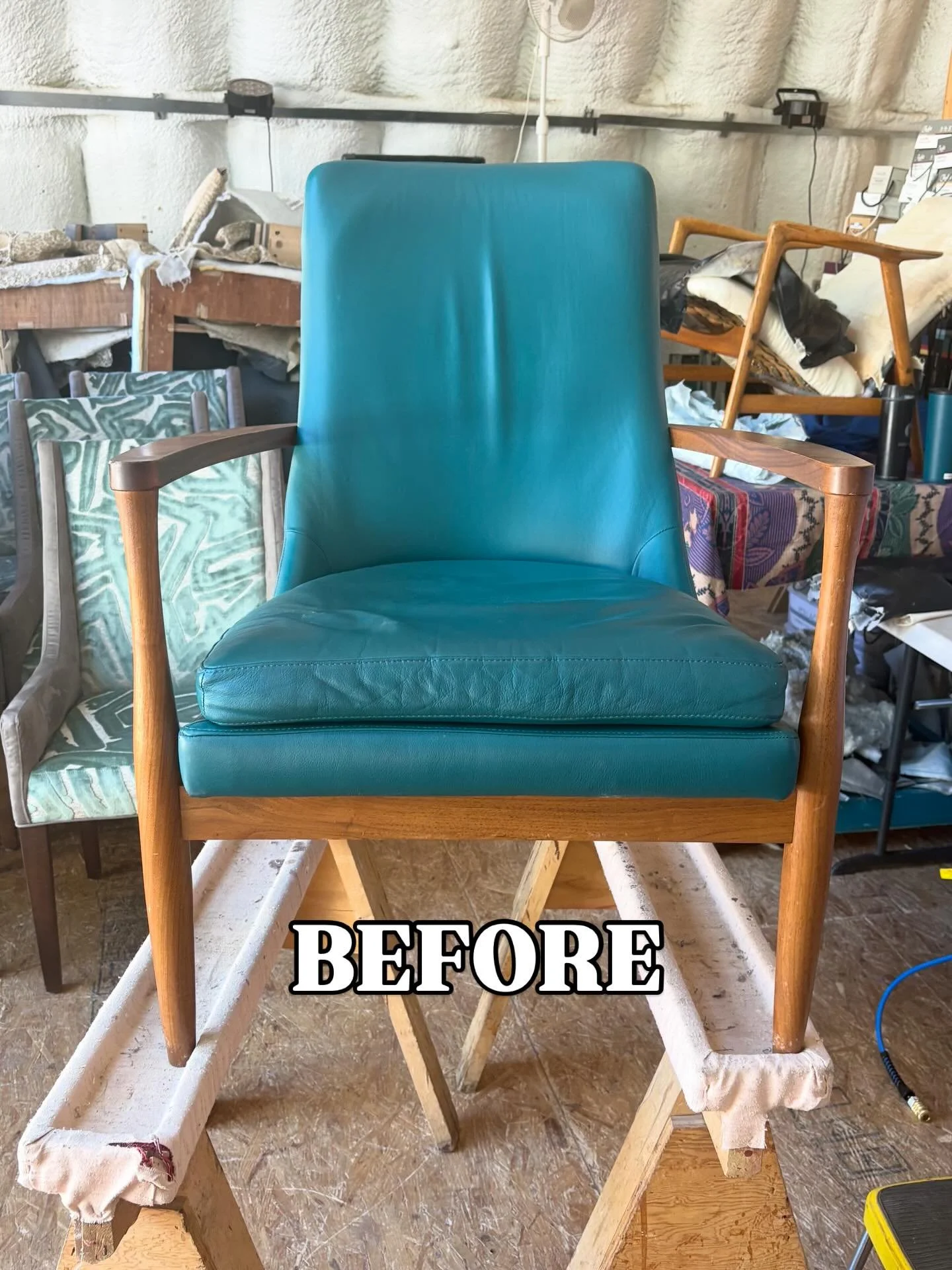 Beautiful before and after of these MCM style chairs! 

Designed by @mikalovebug 
Upholstered by @steakvegas 

#cosechatextiles #reupholstery #teamcosecha #twins #mcm