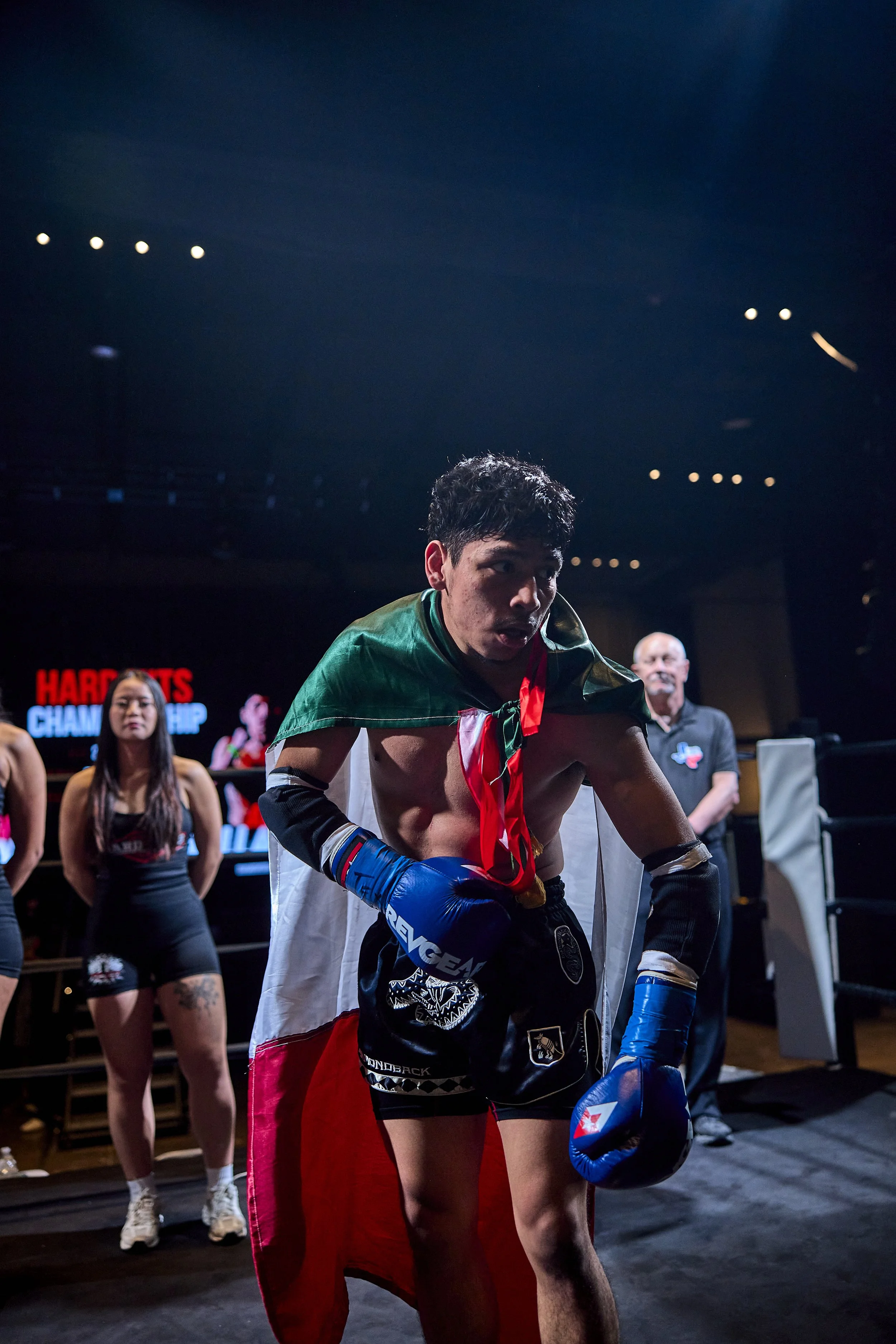 fight6_r5_151.jpg