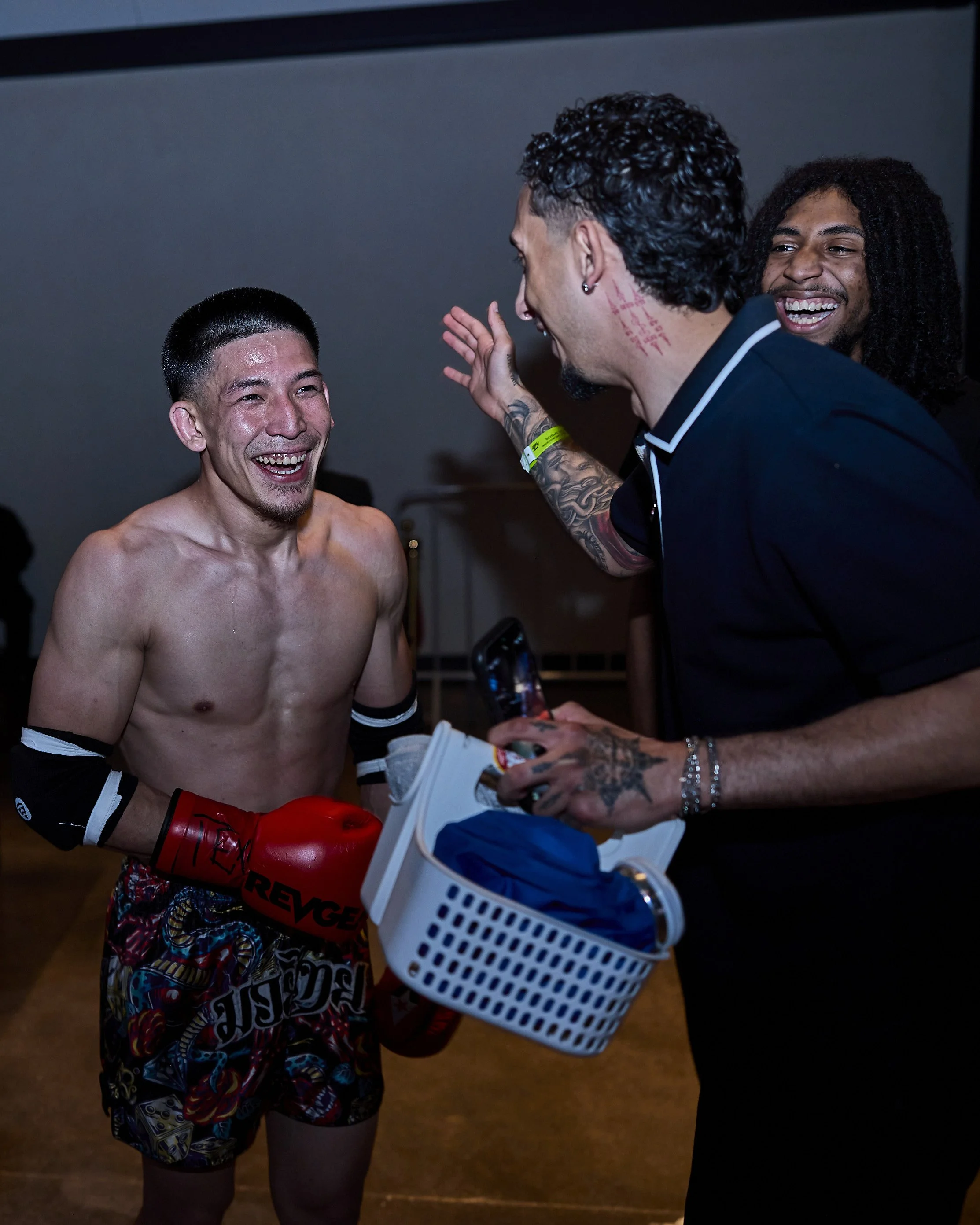 fight6_r5_179.jpg