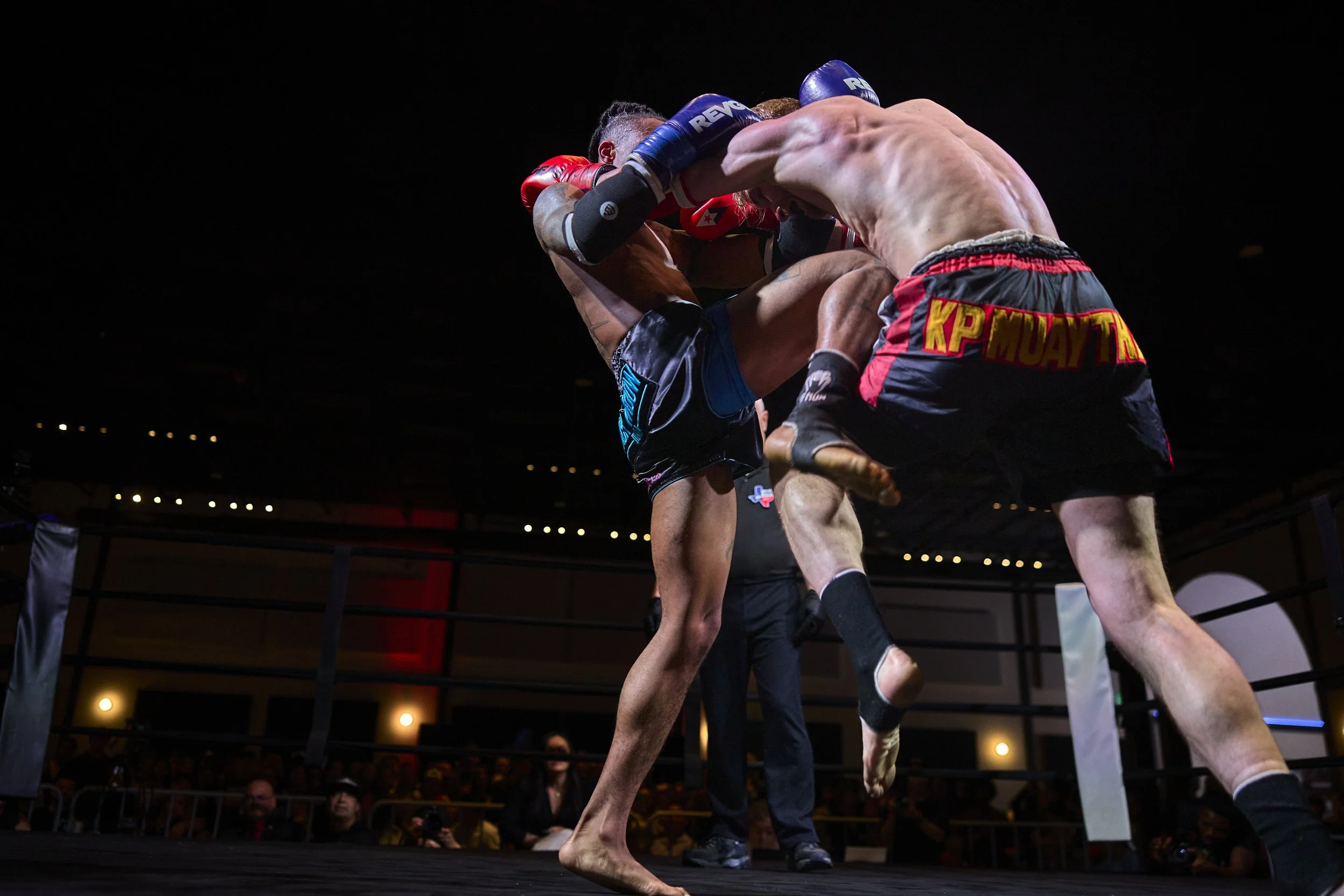 fight2_r5_178.jpg
