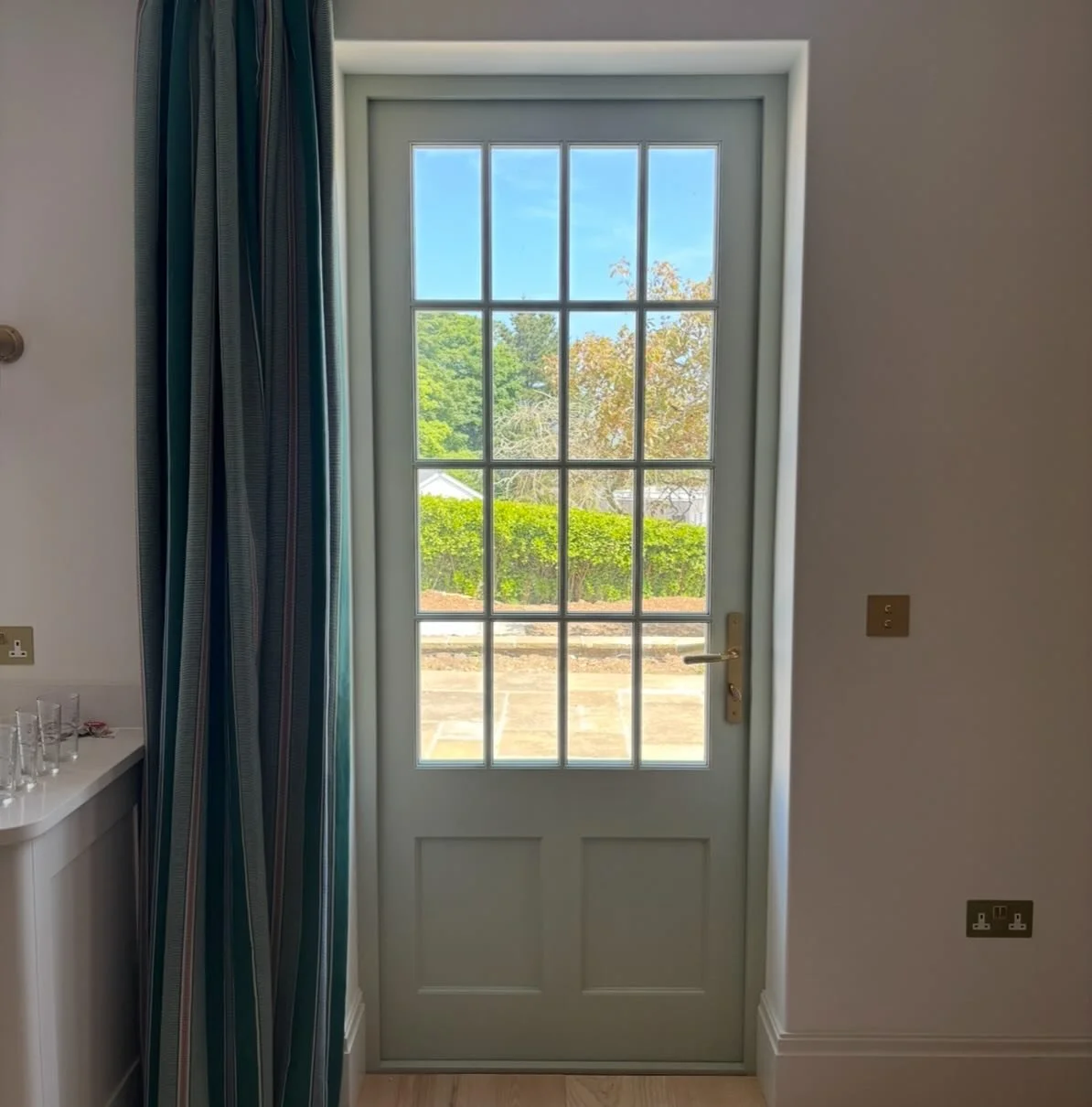 Handcrafted with precision and passion. A timeless design manufactured in high quality hardwood with high spec double glazing. We&rsquo;re here to bring your vision to life! Please get in touch with us for any of bespoke joinery requirements #hardwoo