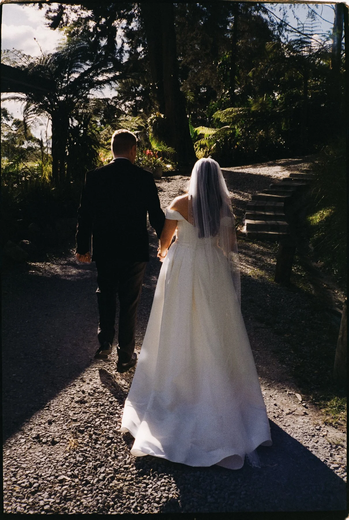 Sesión de recién casados, realizada por Carlos Córdoba, fotógrafo de bodas de Medellín Colombia
