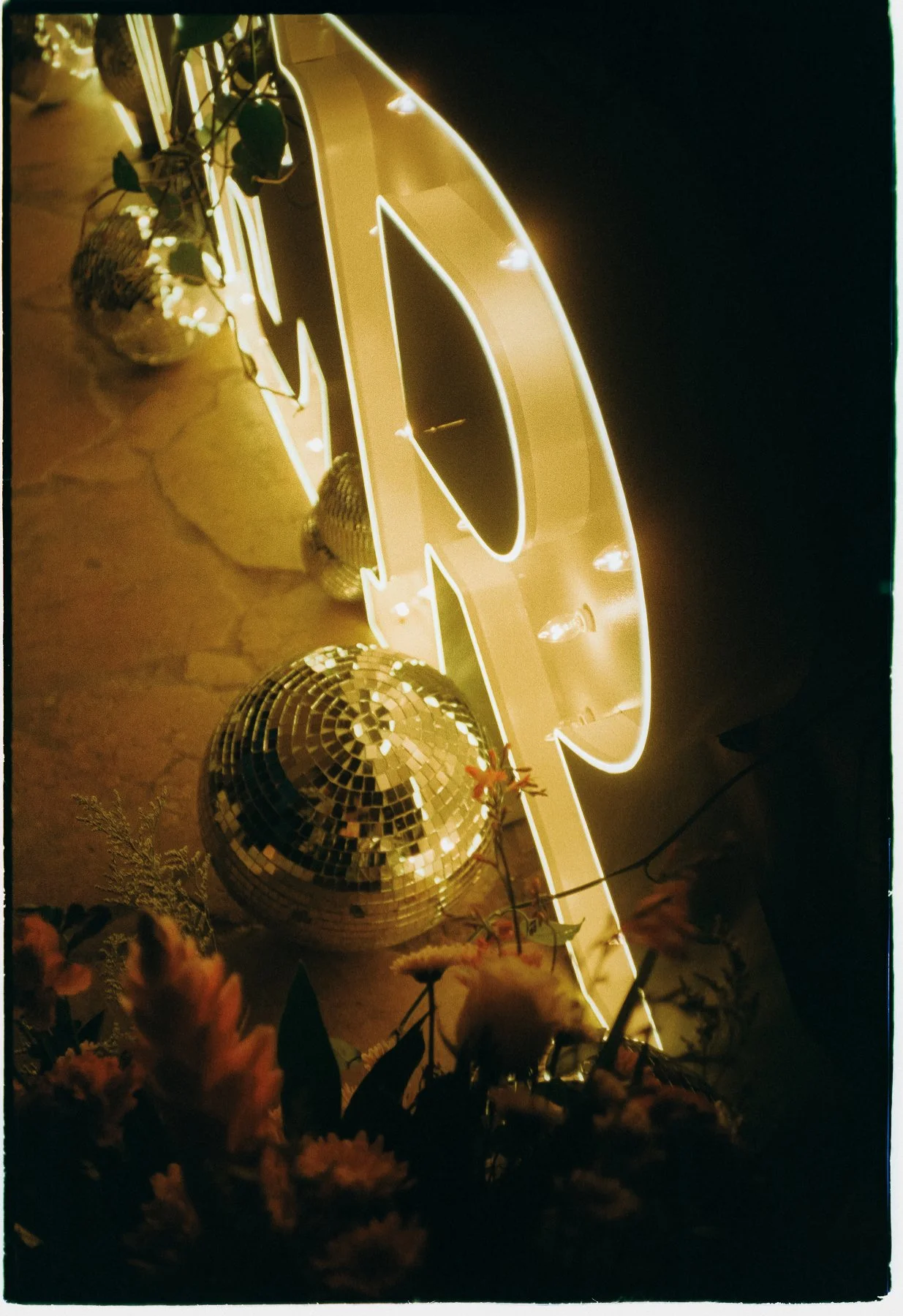 Decoración recepción, realizada por Carlos Córdoba, fotógrafo de bodas de Medellín Colombia