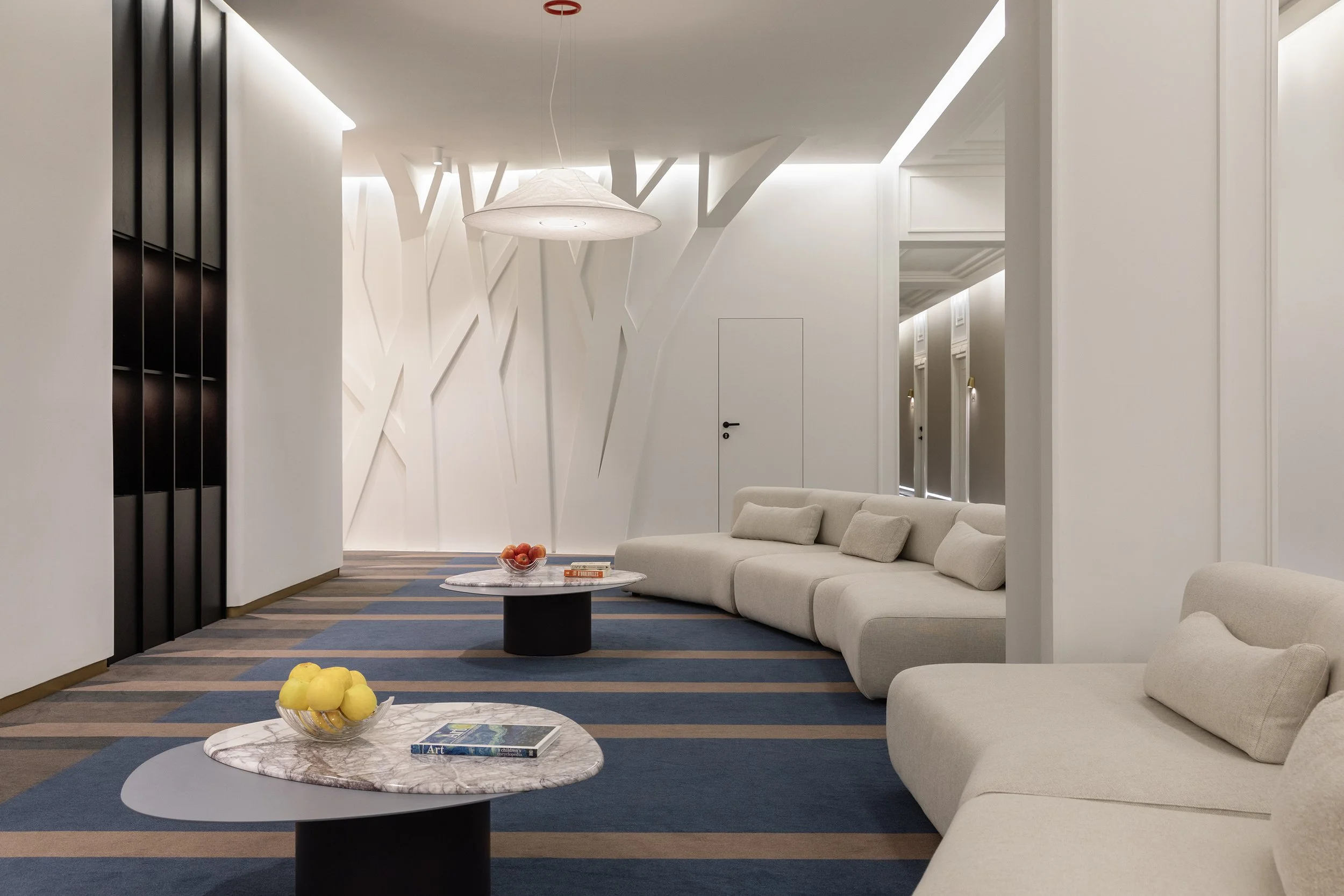 Corridor3-8844 copy.jpg