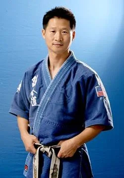 Master-Hyun-Kang-lg-63691.jpg