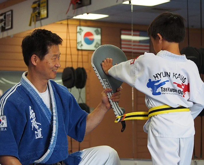 Taekwondo-kicking-P8081018-710x575.jpg
