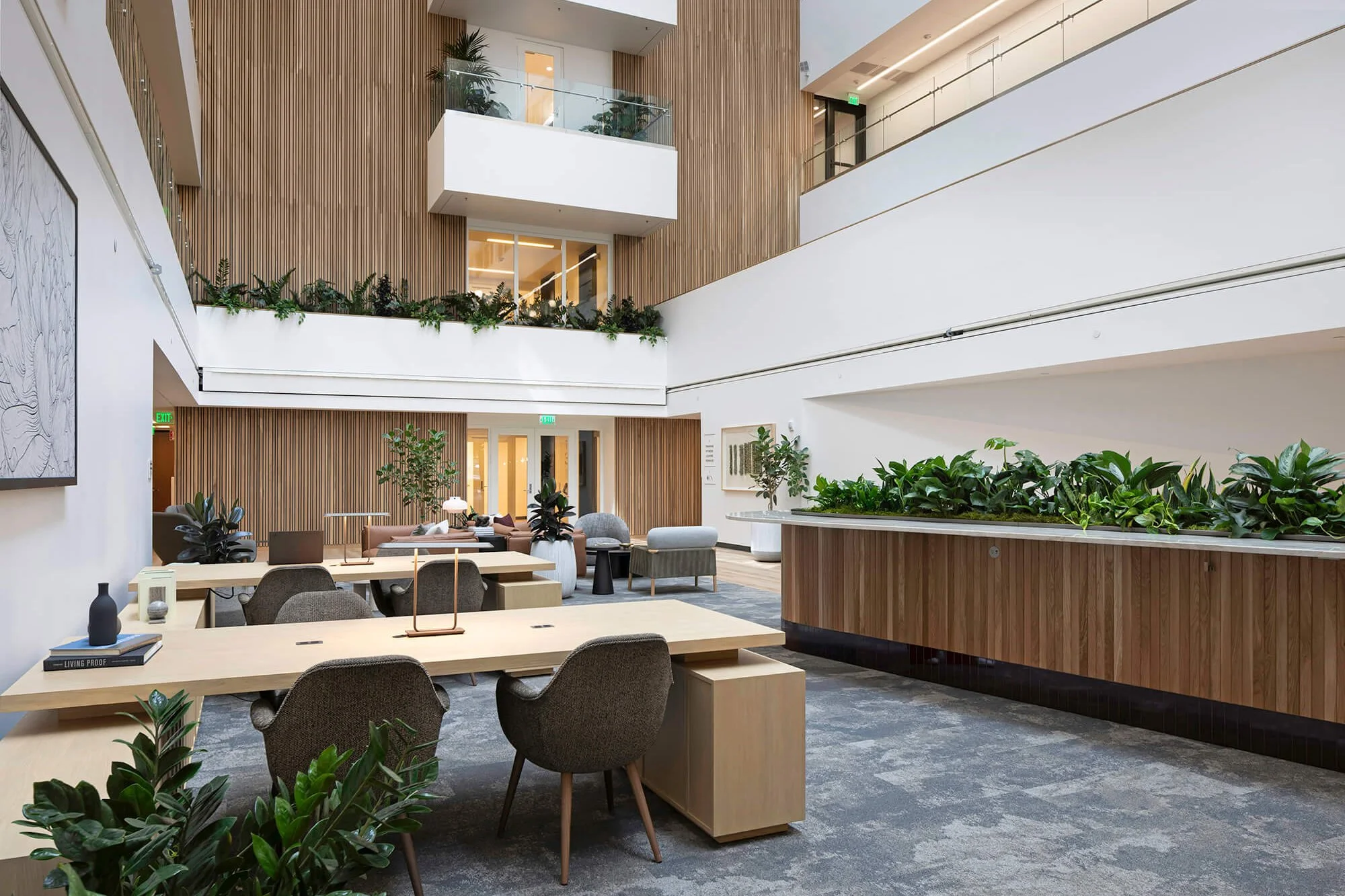 02_Atrium 03.jpg