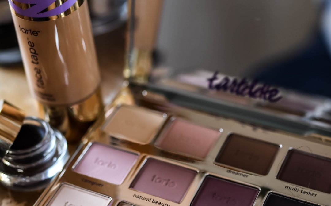 HOMESCHOOL Mom MAKEUP for Fall | STAY at HOME Mom Makeup Tutorial | Fall Mom Makeup 2019