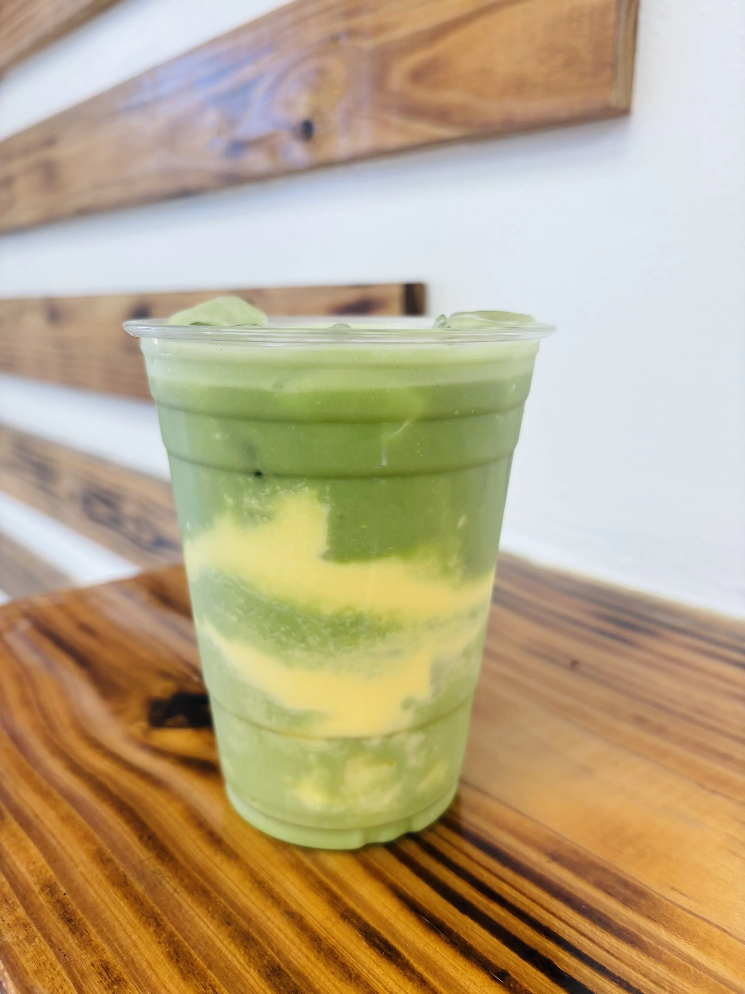 creamy mango matcha