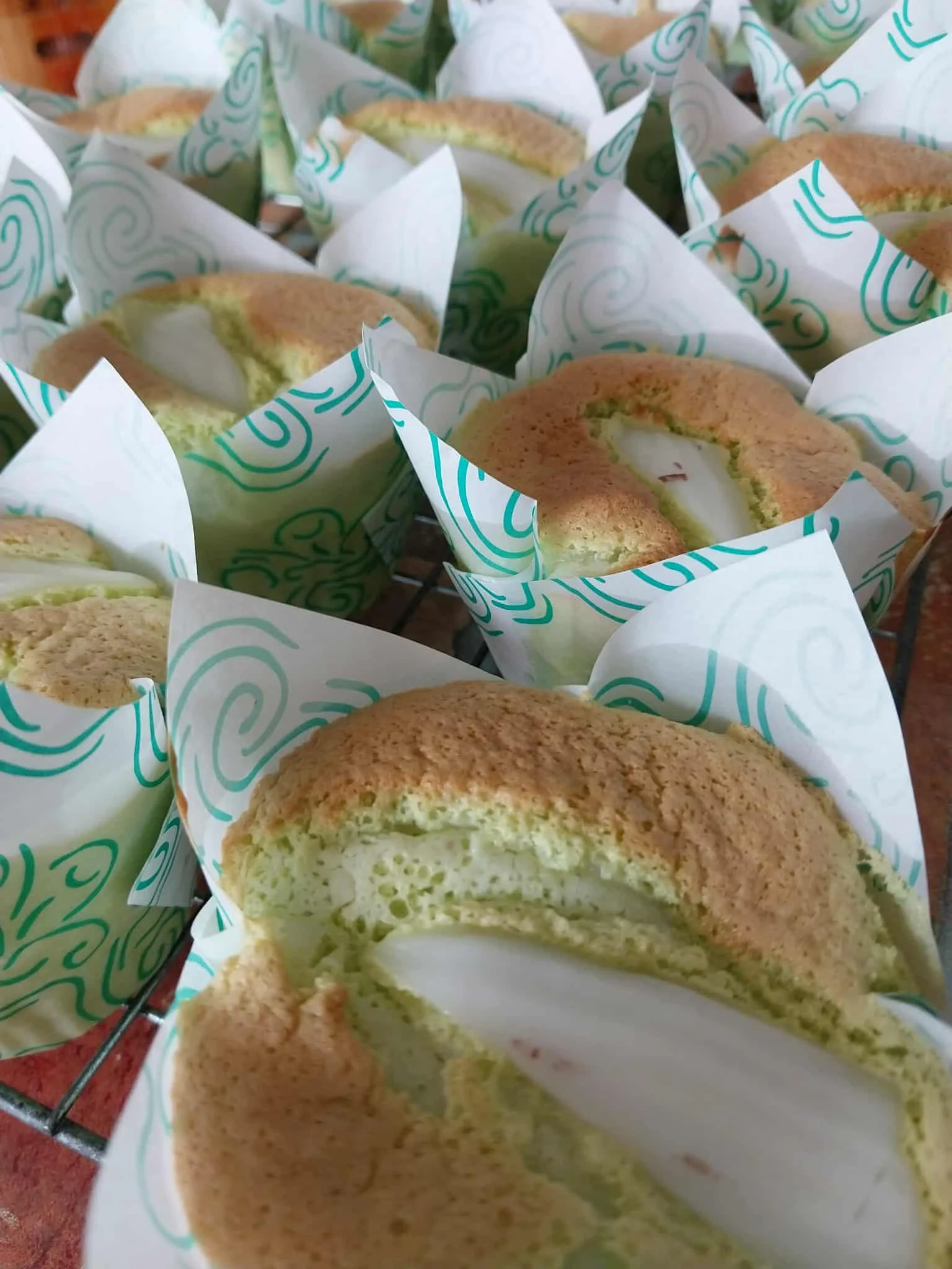 บริการส่งเบเกอรี่ และไม้ประดับ ส่งถึงบ้าน