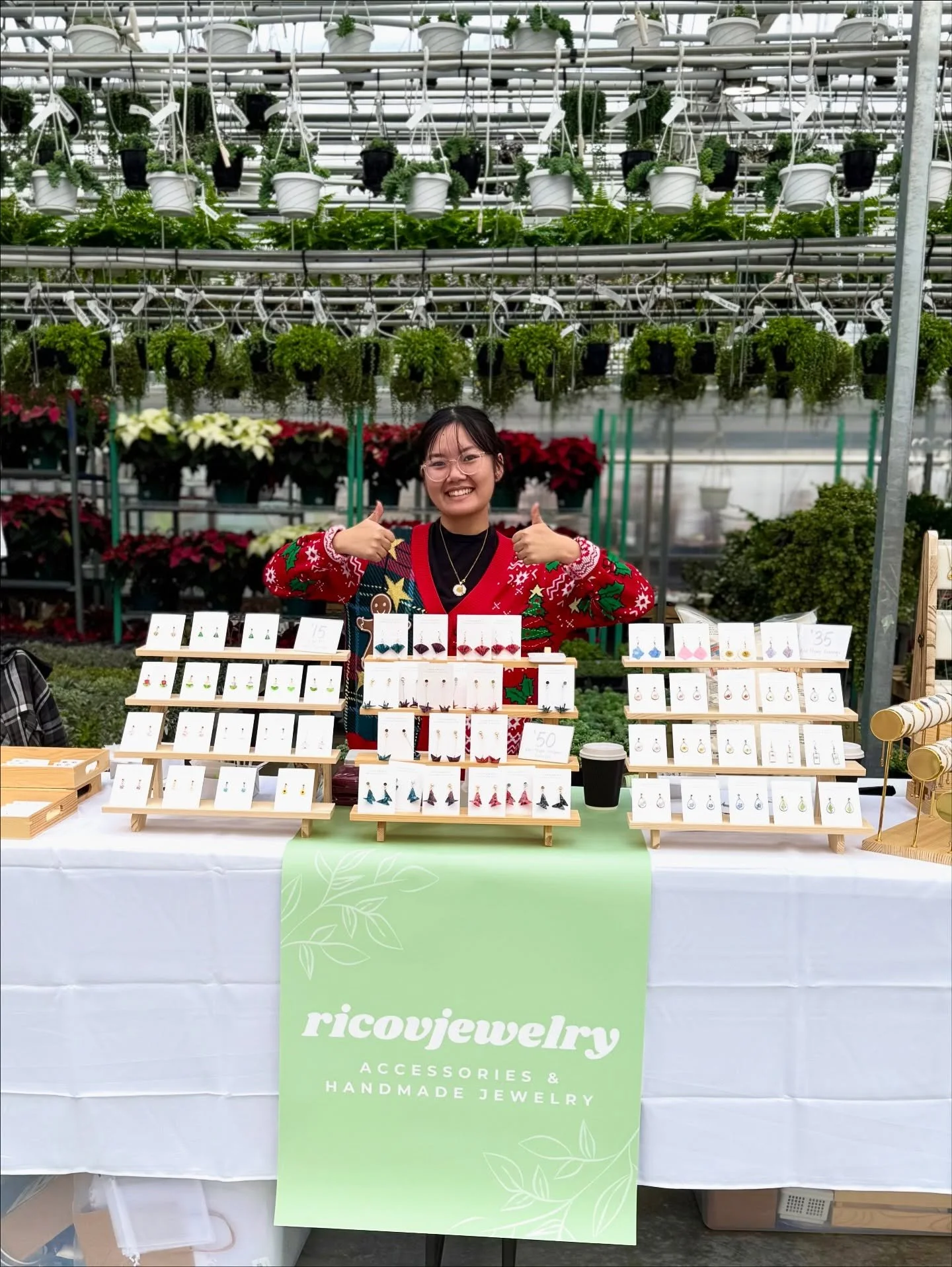 Thank you isn&rsquo;t nearly enough to express how grateful I am 😭 

To everyone who came out this weekend, specifically searched for my booth, bought something, complemented something, sent words of encouragement, checked in on me, or literally hel