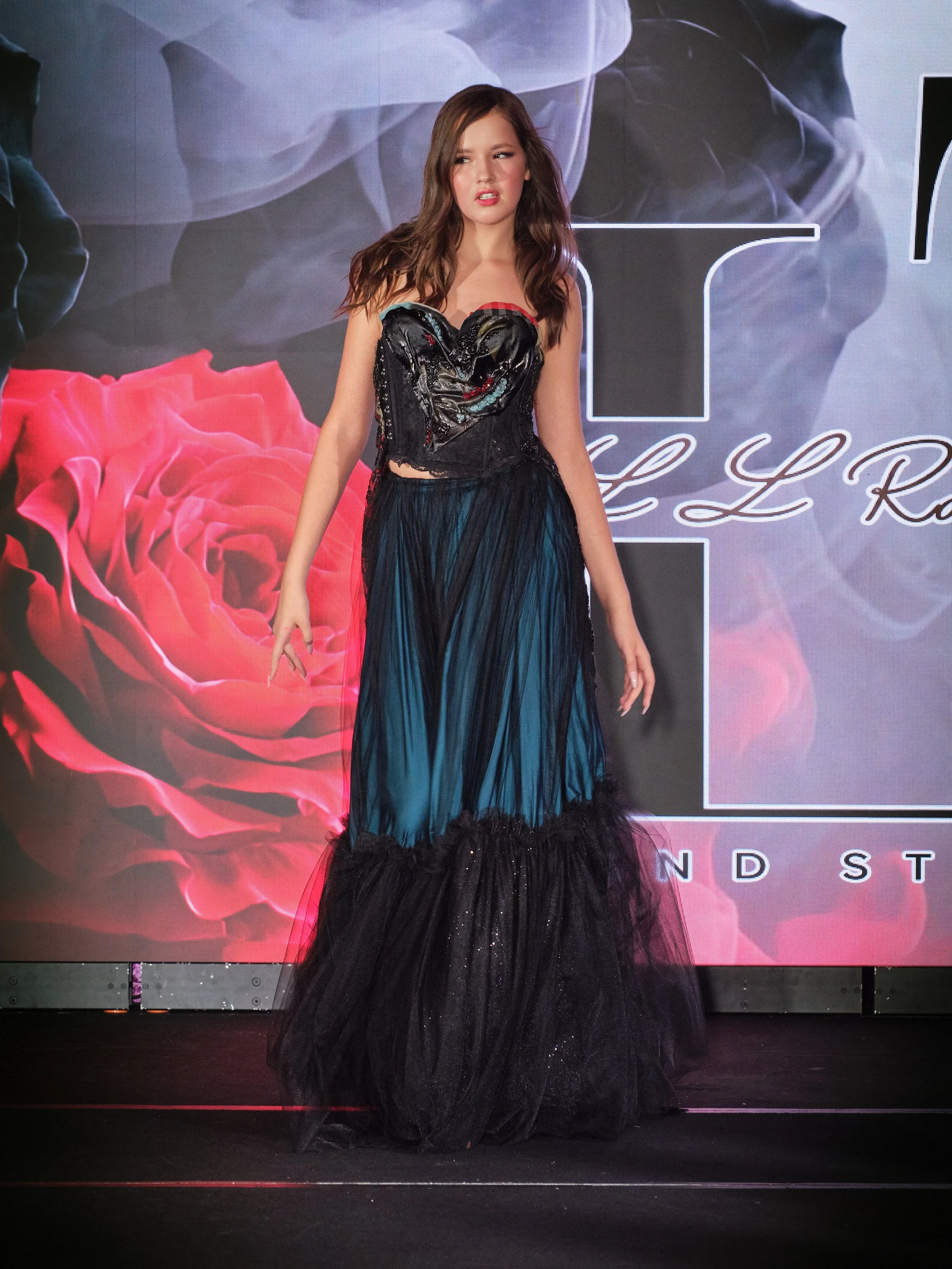 NYFW-JustGonzSelects-2.jpg