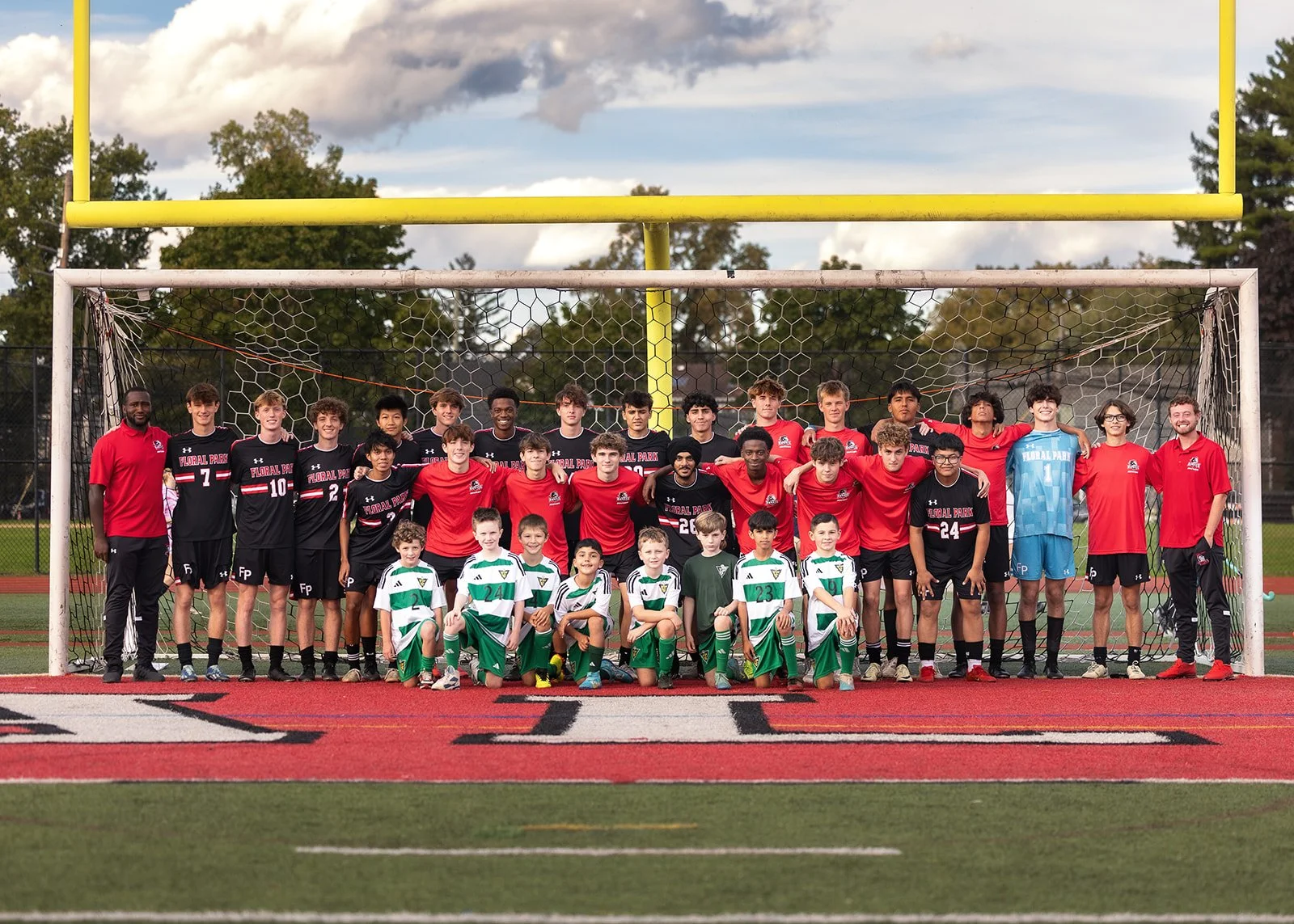 FPMBoysVarsitySoccer-SeniorCeremony_FPMBoysVarsitySoccer-SeniorCeremony_0062.jpg