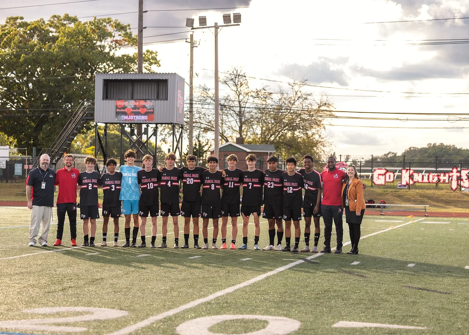 FPMBoysVarsitySoccer-SeniorCeremony_FPMBoysVarsitySoccer-SeniorCeremony_0058.jpg